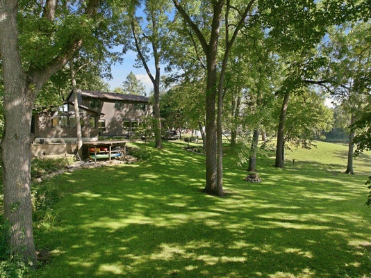 428 1ST ST SE, WAVERLY, IA 50677 - Image 6274b032badd9cf8a58b9c7ca6009bf5/803077188