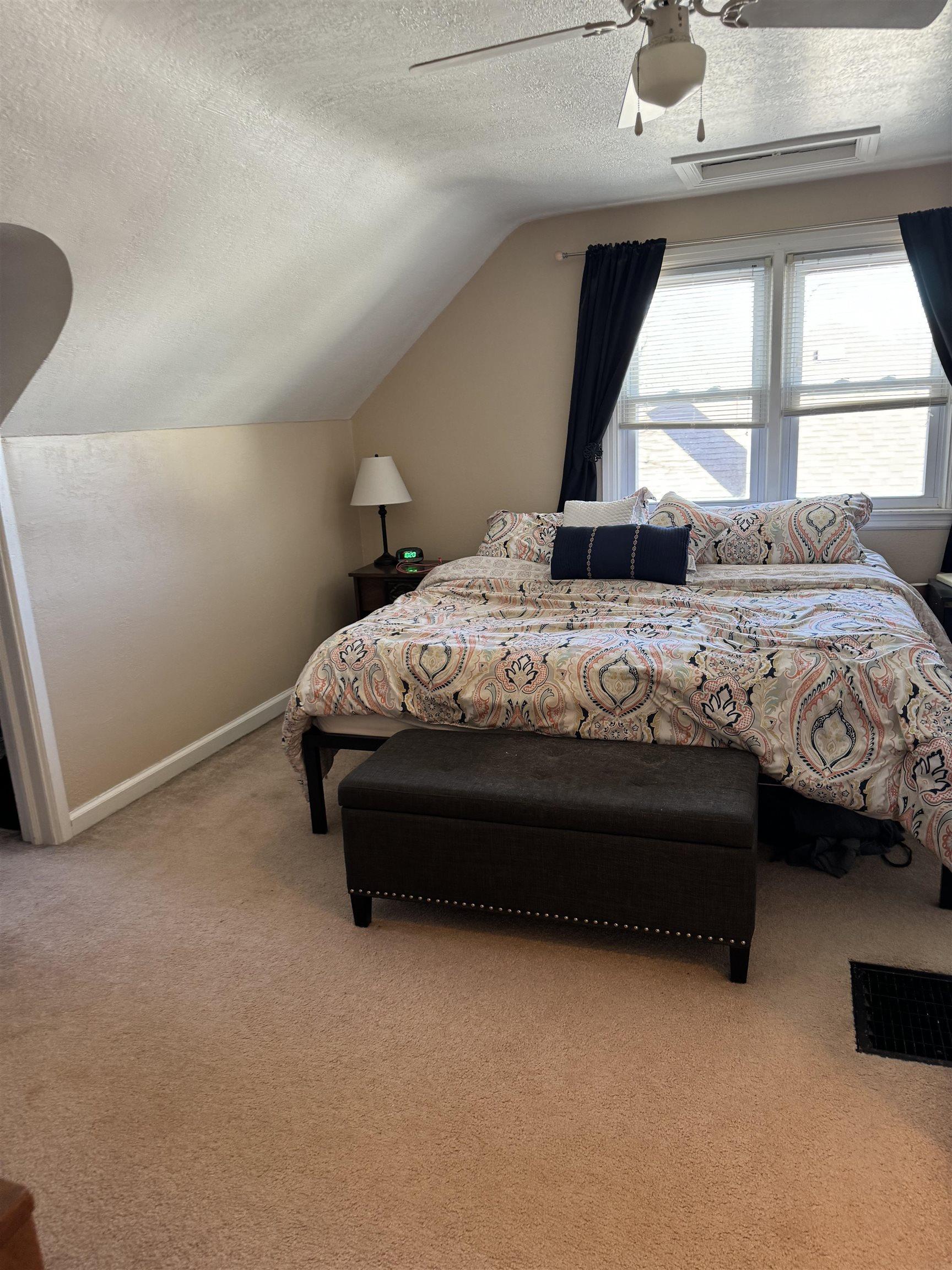 Waterloo, Iowa 50701, United States, 4 Bedrooms Bedrooms, ,3 BathroomsBathrooms,Residential,Active,11418