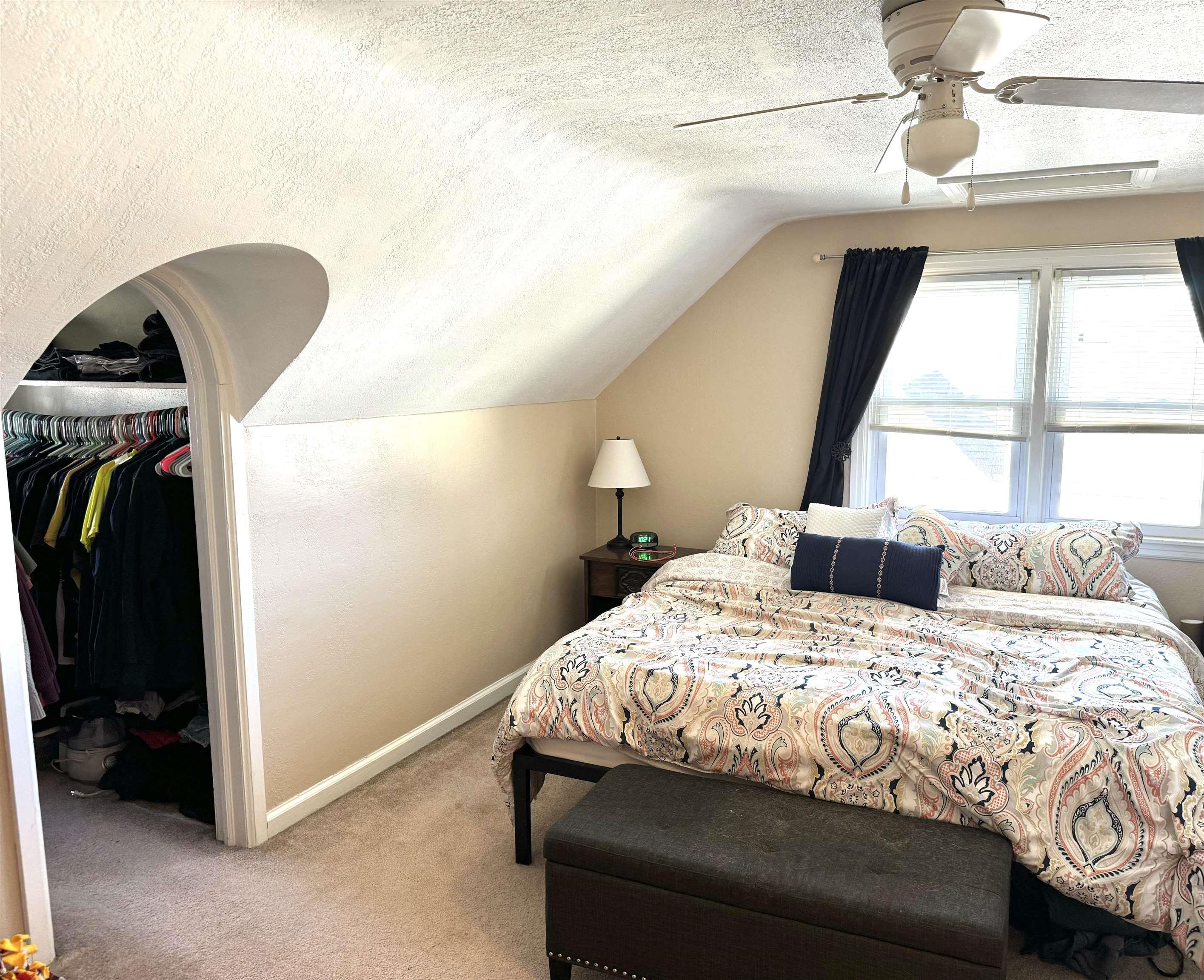 Waterloo, Iowa 50701, United States, 4 Bedrooms Bedrooms, ,3 BathroomsBathrooms,Residential,Active,11418