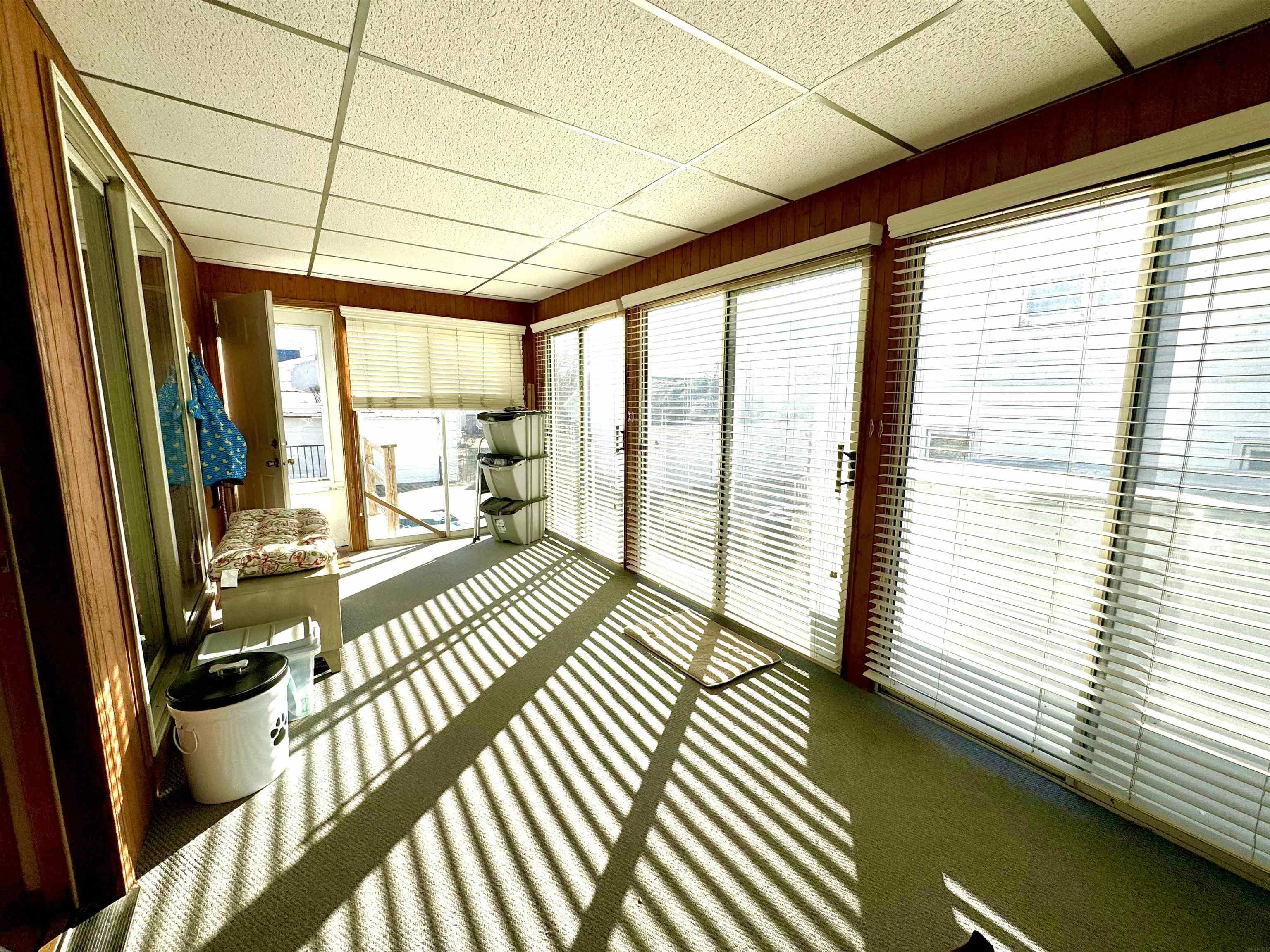 Waterloo, Iowa 50701, United States, 4 Bedrooms Bedrooms, ,3 BathroomsBathrooms,Residential,Active,11418