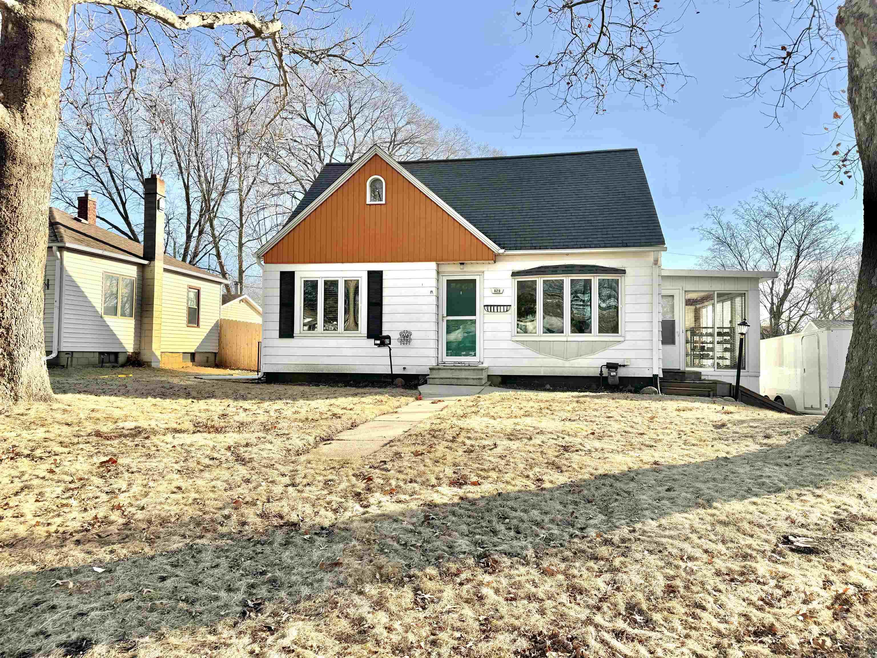 Waterloo, Iowa 50701, United States, 4 Bedrooms Bedrooms, ,3 BathroomsBathrooms,Residential,Active,11418