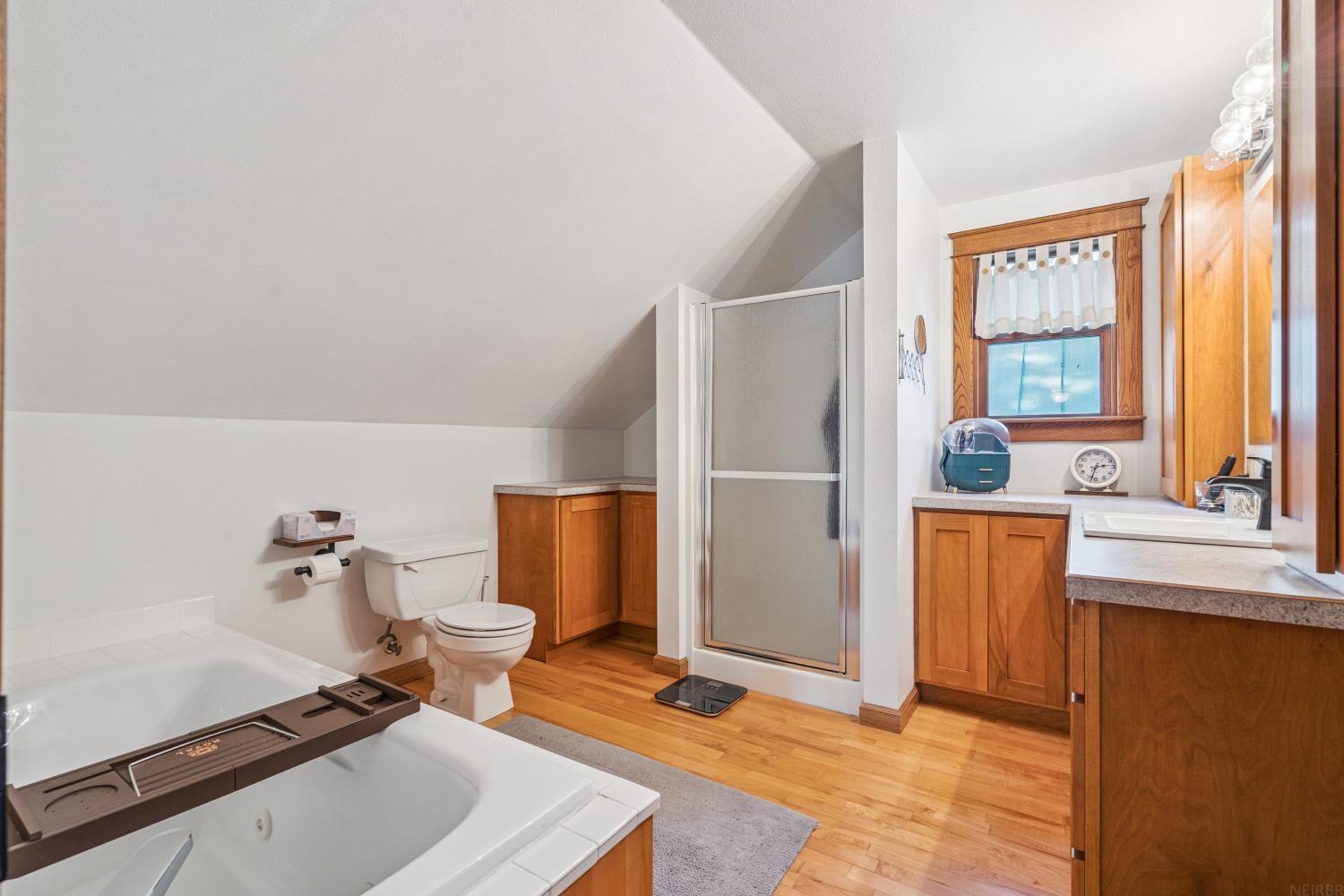 Rowley, Iowa 52329, United States, 3 Bedrooms Bedrooms, ,4 BathroomsBathrooms,Residential,Active,230689