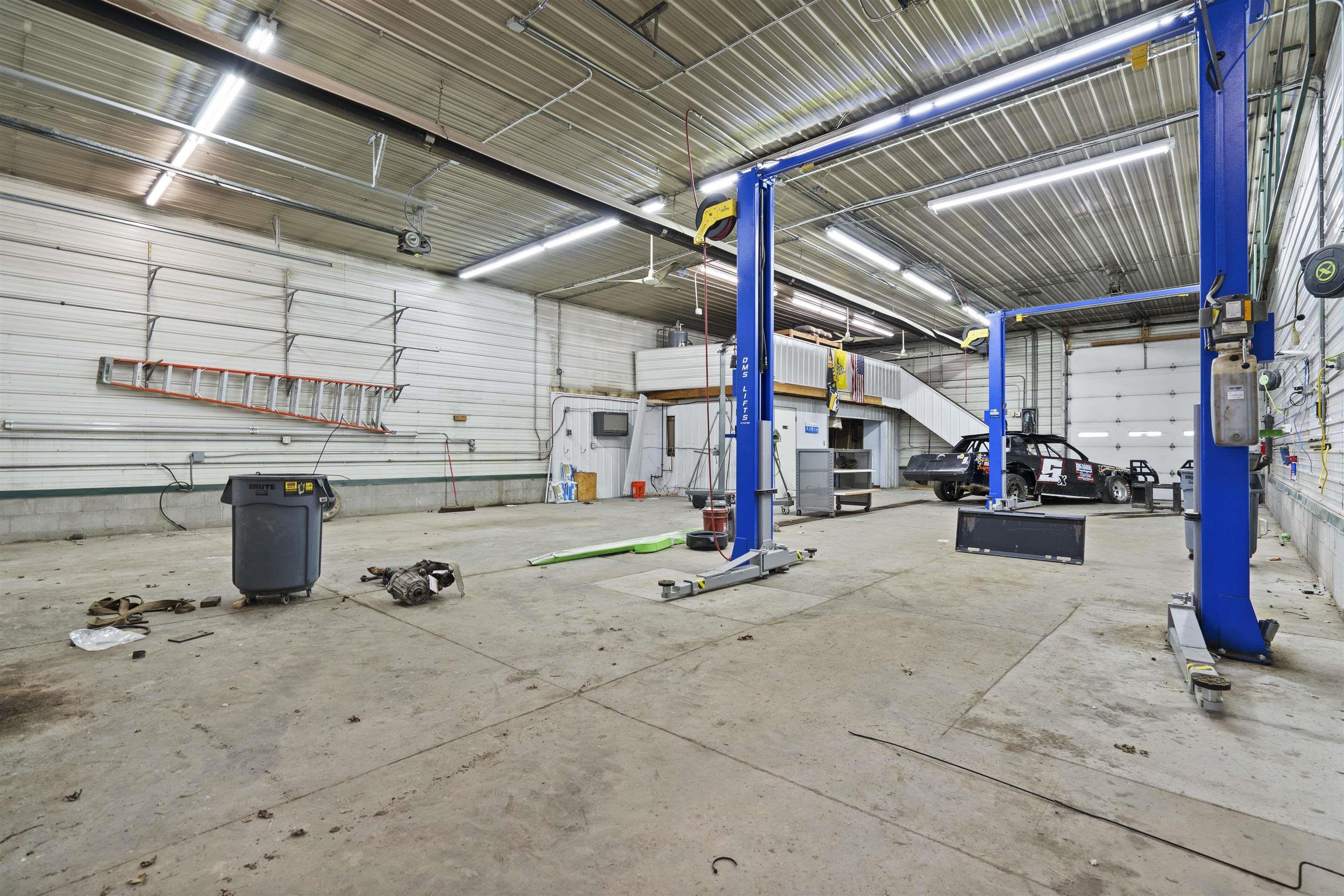 Waterloo, Iowa 50703, United States, ,Commercial,Pending,83429