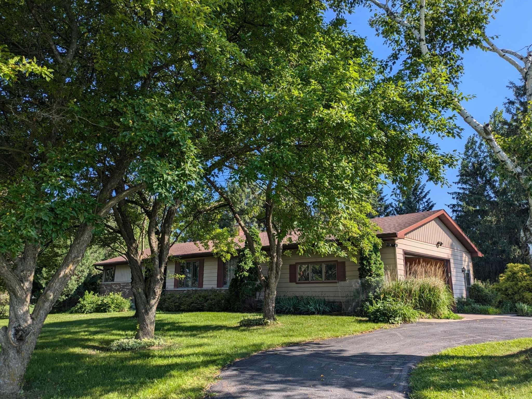 1672 Monroe Drive
