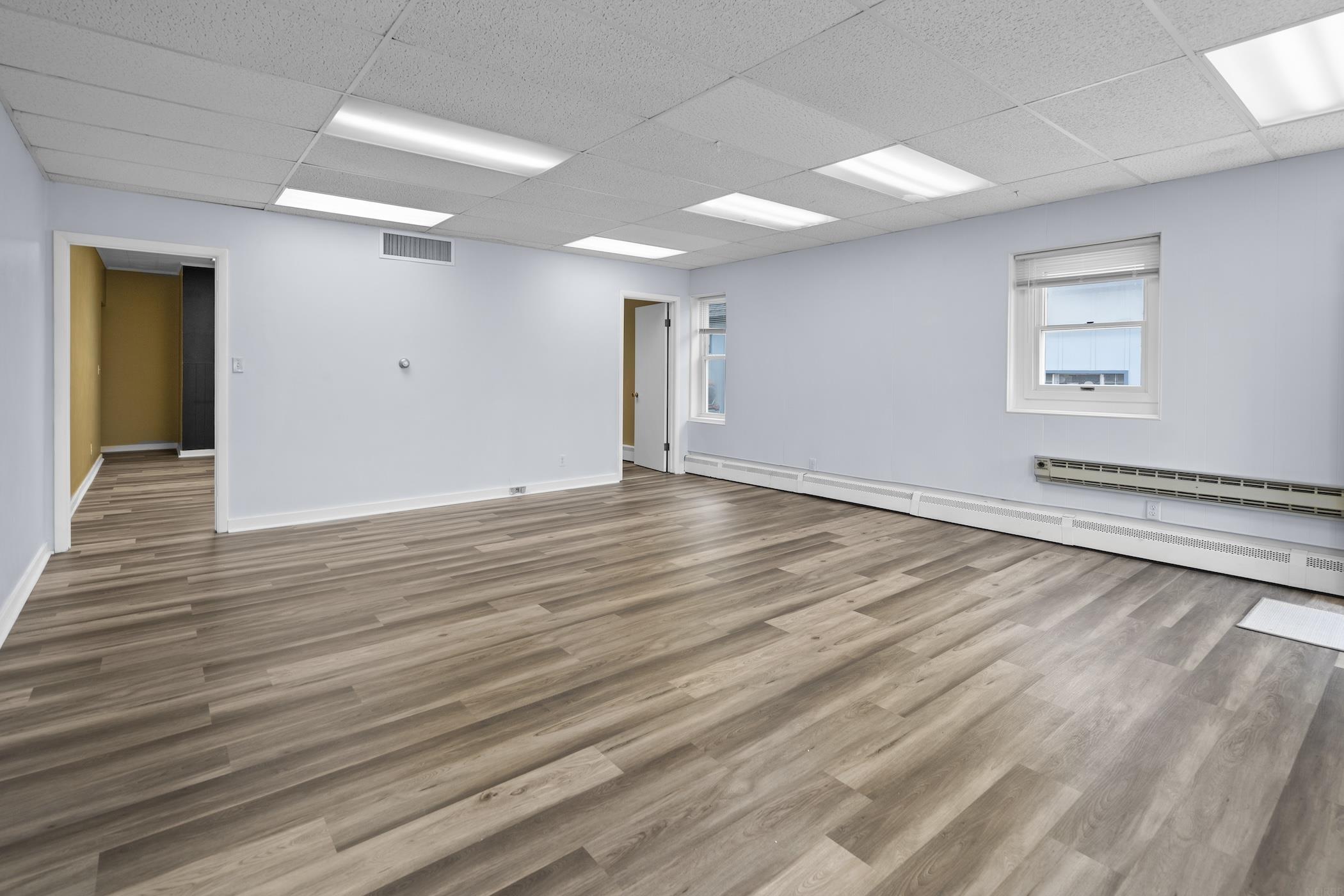 Waterloo, Iowa 50701, United States, ,Commercial,Active,126924