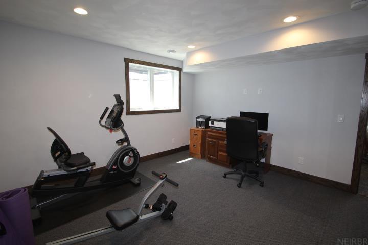 Dunkerton, Iowa 50626, United States, 4 Bedrooms Bedrooms, ,4 BathroomsBathrooms,Residential,Active,117353