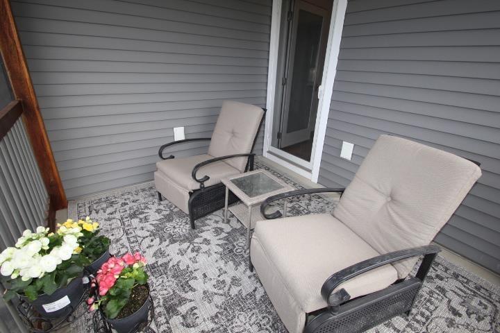 Dunkerton, Iowa 50626, United States, 4 Bedrooms Bedrooms, ,4 BathroomsBathrooms,Residential,Active,117353