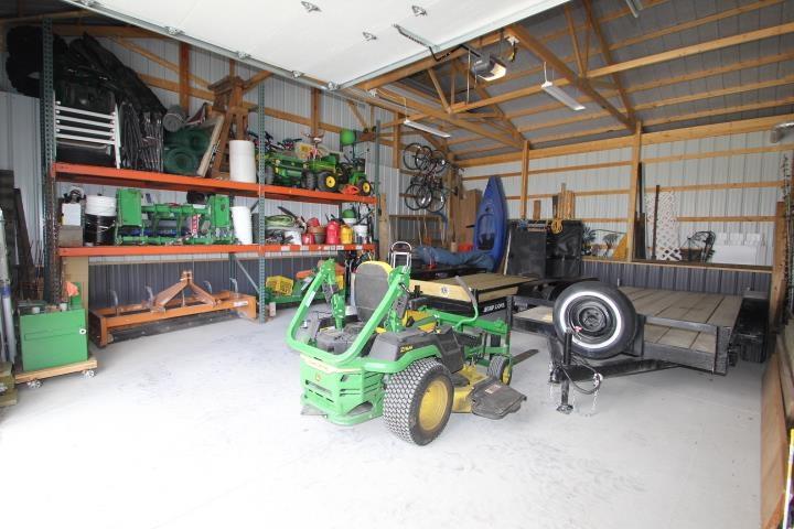 Dunkerton, Iowa 50626, United States, 4 Bedrooms Bedrooms, ,4 BathroomsBathrooms,Residential,Active,117353