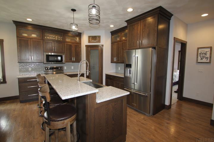 Dunkerton, Iowa 50626, United States, 4 Bedrooms Bedrooms, ,4 BathroomsBathrooms,Residential,Active,117353