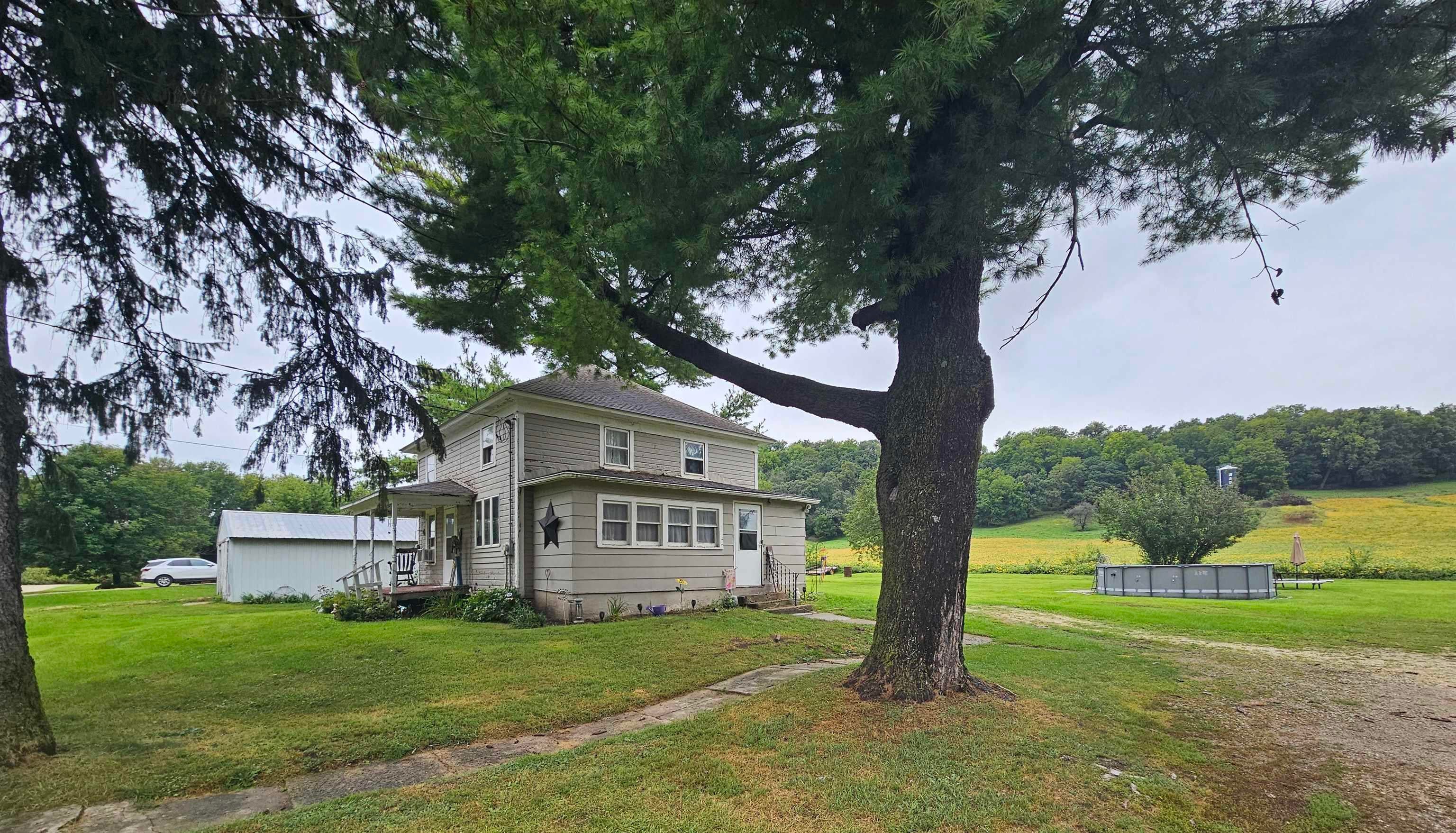 102 W Springwater Street - Photo 2