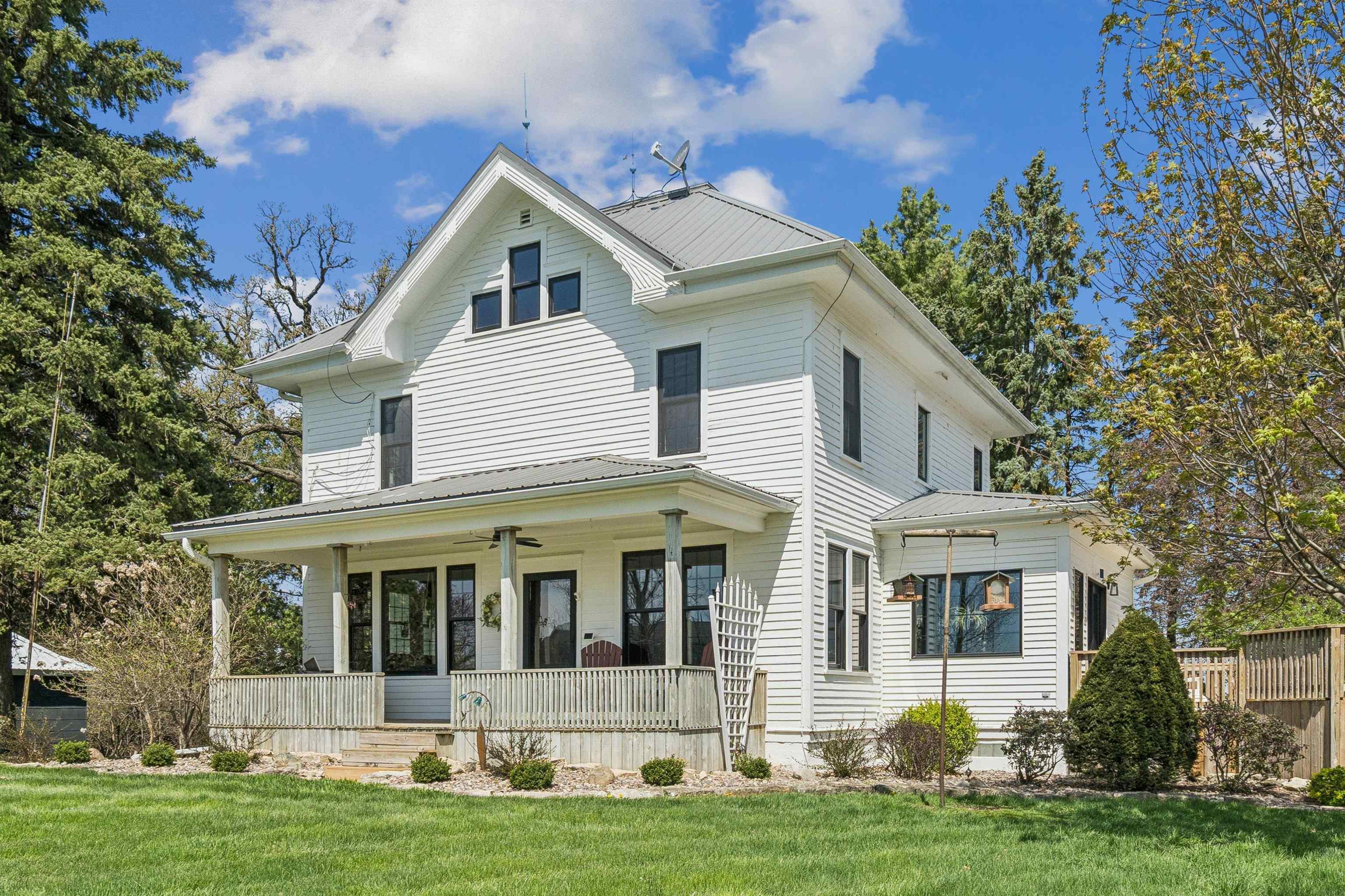 13645 145th Street - Photo 2