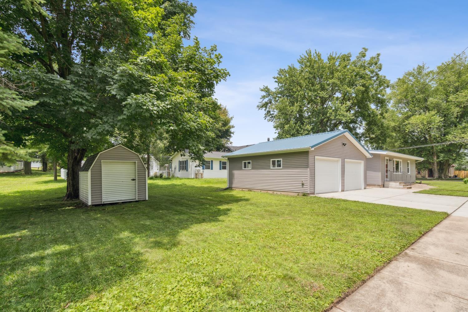 Independence, Iowa 50644, United States, 3 Bedrooms Bedrooms, ,1 BathroomBathrooms,Residential,Pending,169476