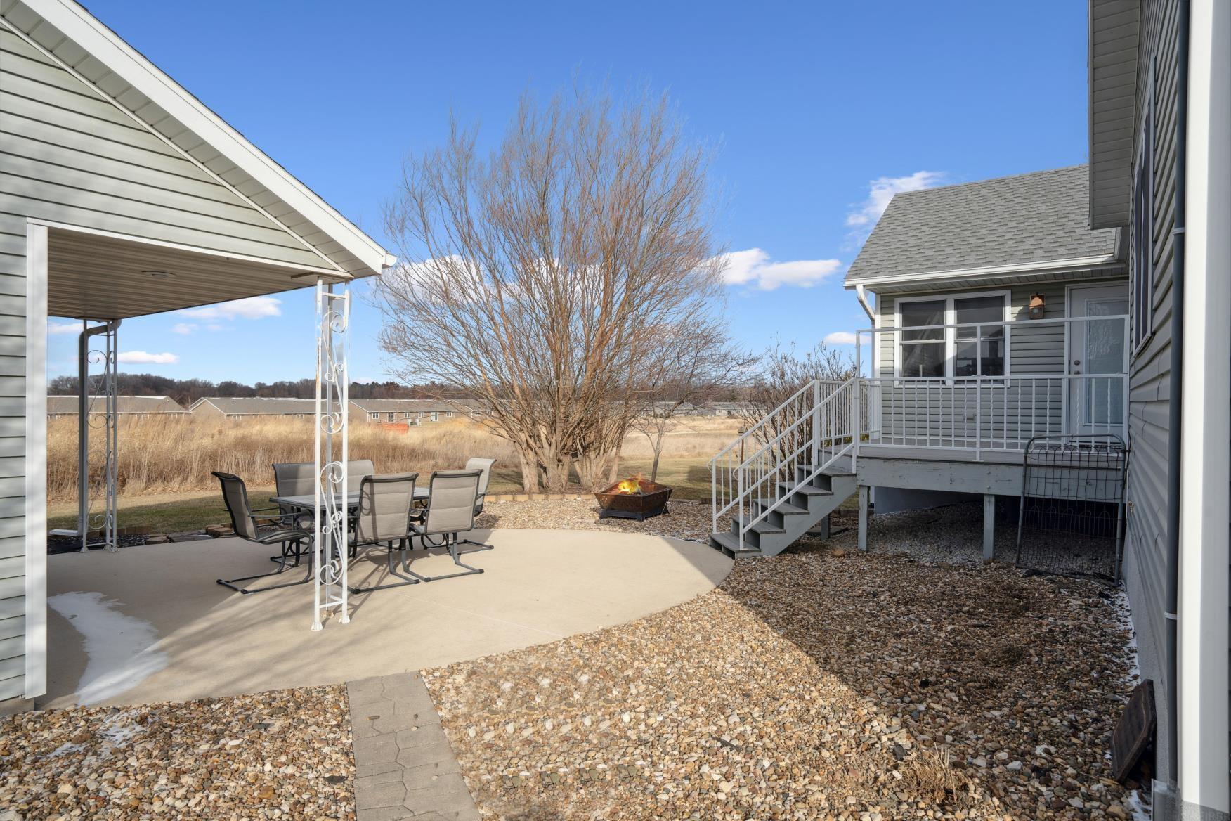 Independence, Iowa 50644, United States, 4 Bedrooms Bedrooms, ,3 BathroomsBathrooms,Residential,Pending,26770