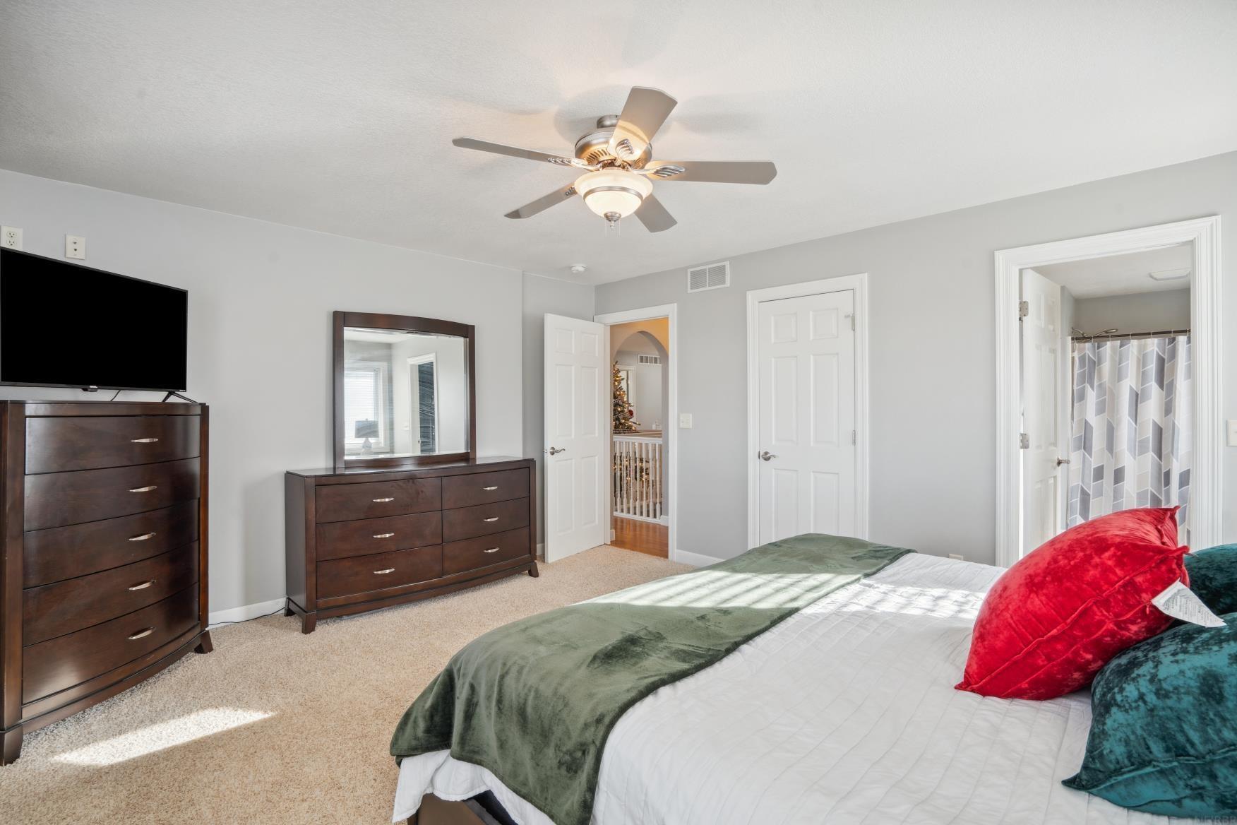 Independence, Iowa 50644, United States, 4 Bedrooms Bedrooms, ,3 BathroomsBathrooms,Residential,Pending,26770