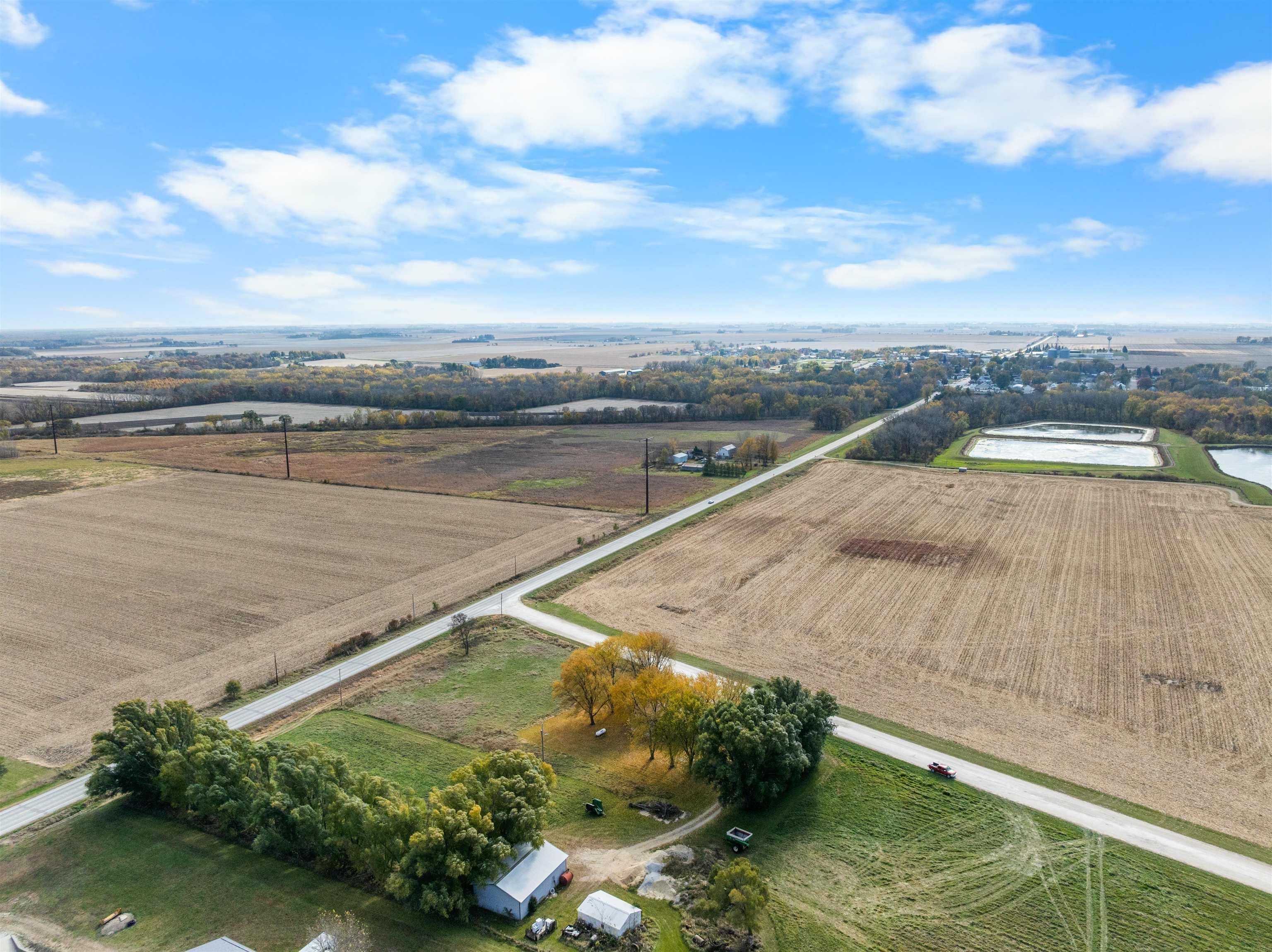 Dunkerton, Iowa 50626, United States, 3 Bedrooms Bedrooms, ,2 BathroomsBathrooms,Residential,Active,242146