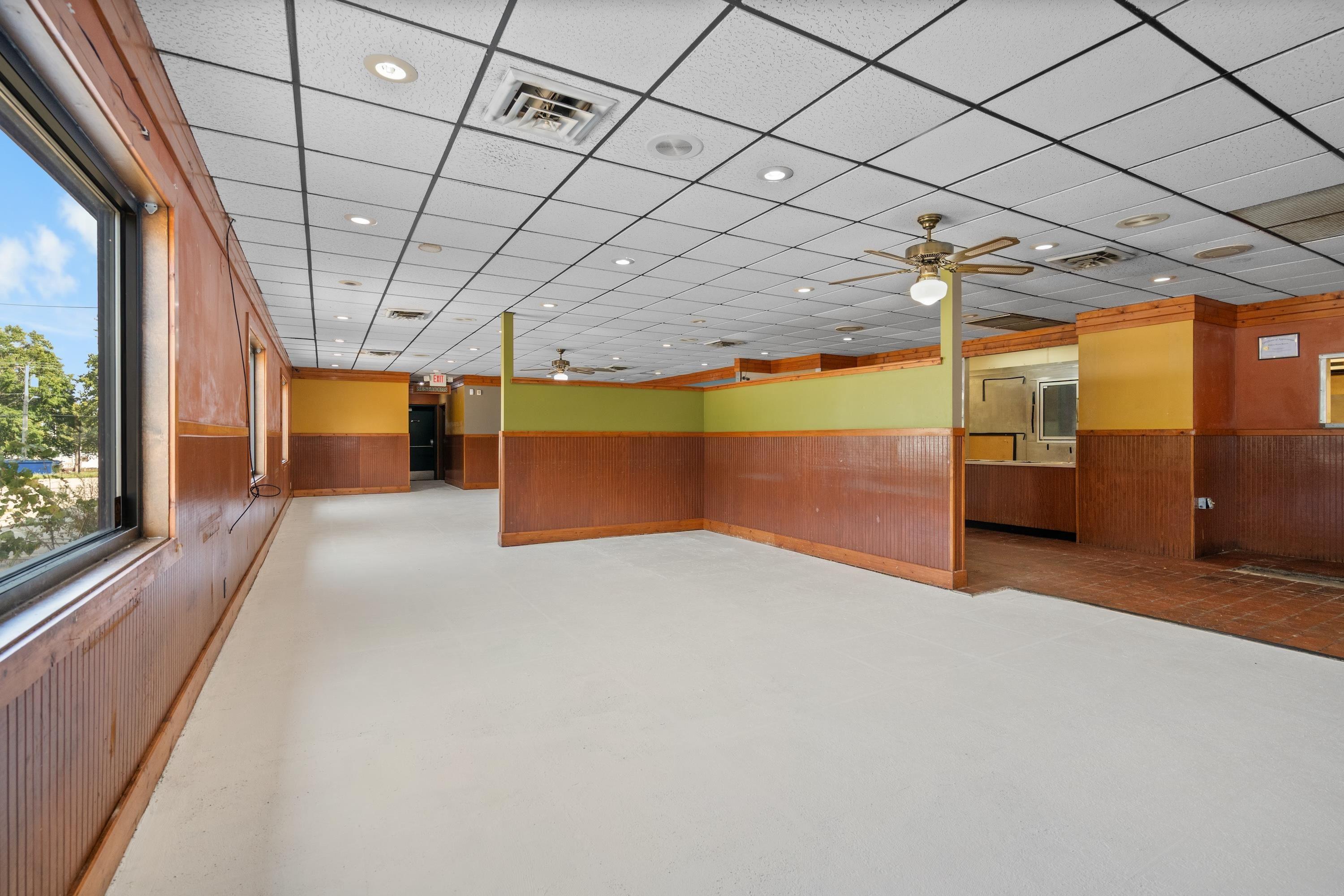 Eldora, Iowa 50627, United States, ,Commercial,Active,208620