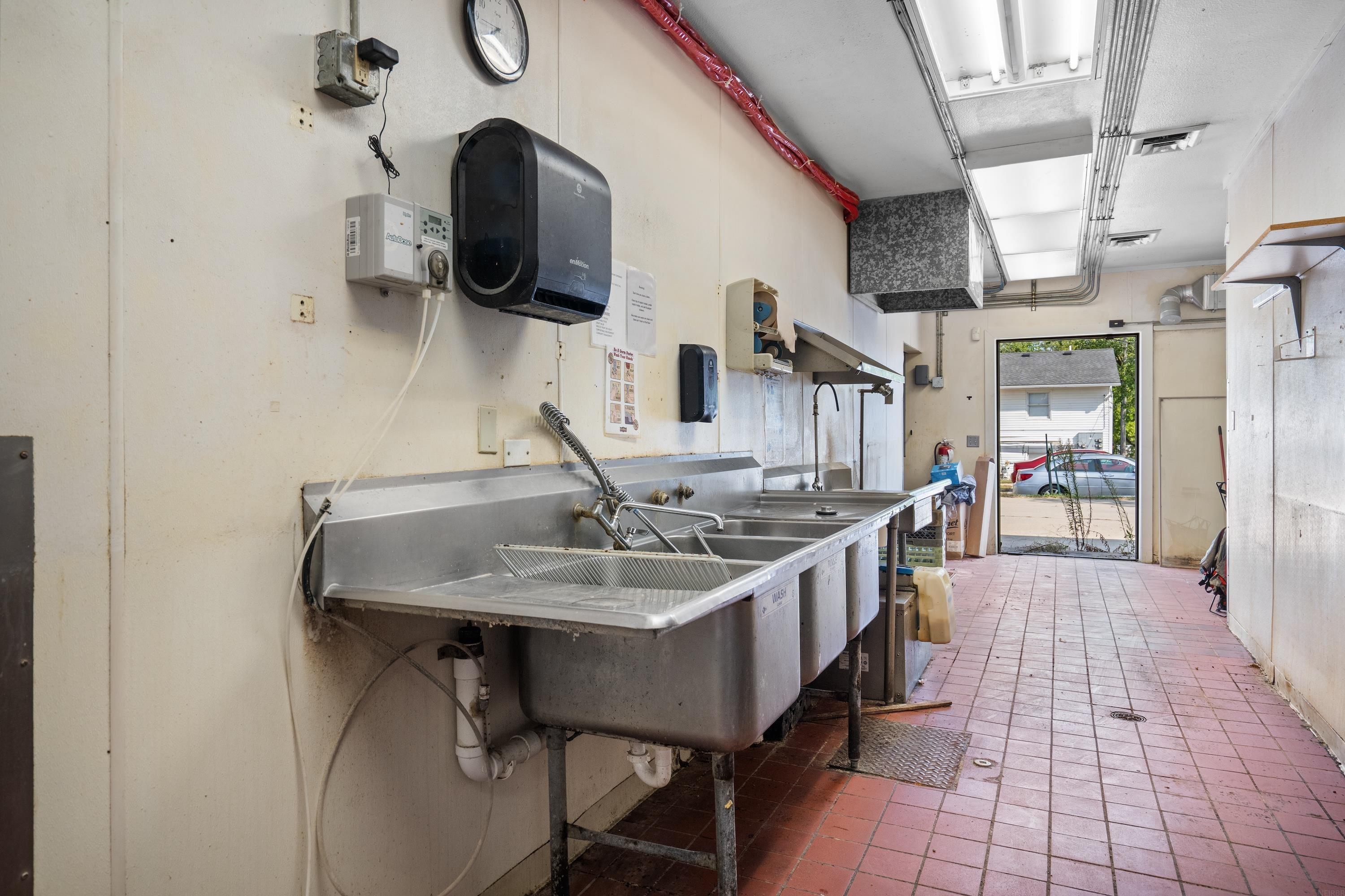 Eldora, Iowa 50627, United States, ,Commercial,Active,208620