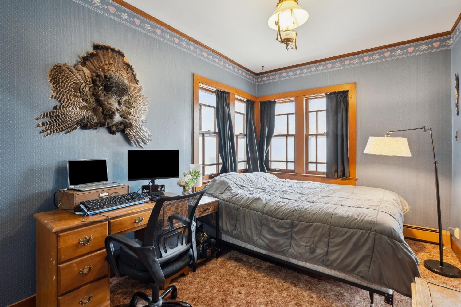 Independence, Iowa 50644, United States, 3 Bedrooms Bedrooms, ,3 BathroomsBathrooms,Residential,Pending,9294