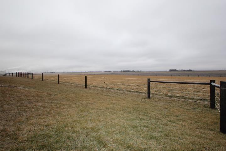 Clear Lake, Iowa 50428, United States, 3 Bedrooms Bedrooms, ,2 BathroomsBathrooms,Residential,Pending,86021