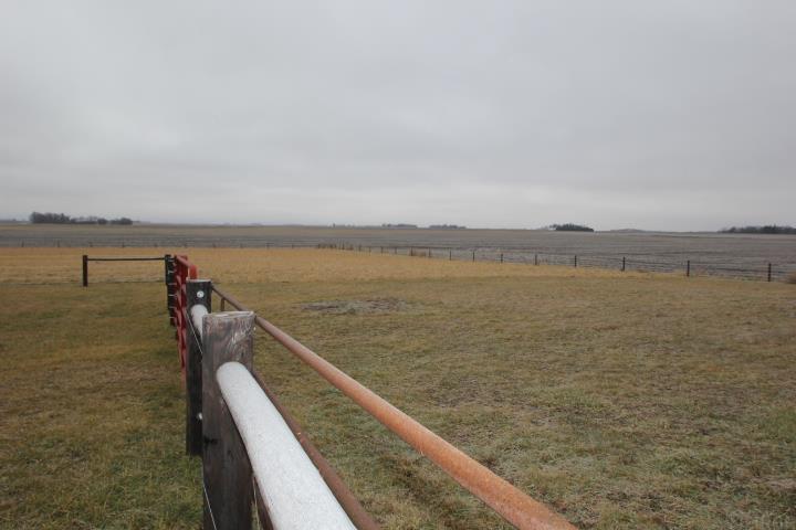 Clear Lake, Iowa 50428, United States, 3 Bedrooms Bedrooms, ,2 BathroomsBathrooms,Residential,Pending,86021