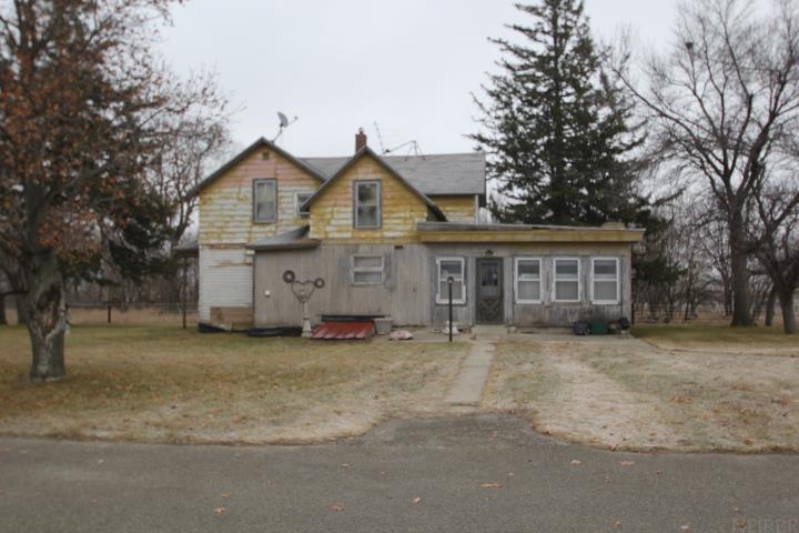 Clear Lake, Iowa 50428, United States, 3 Bedrooms Bedrooms, ,2 BathroomsBathrooms,Residential,Pending,86021