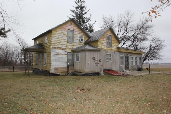 Clear Lake, Iowa 50428, United States, 3 Bedrooms Bedrooms, ,2 BathroomsBathrooms,Residential,Pending,86021
