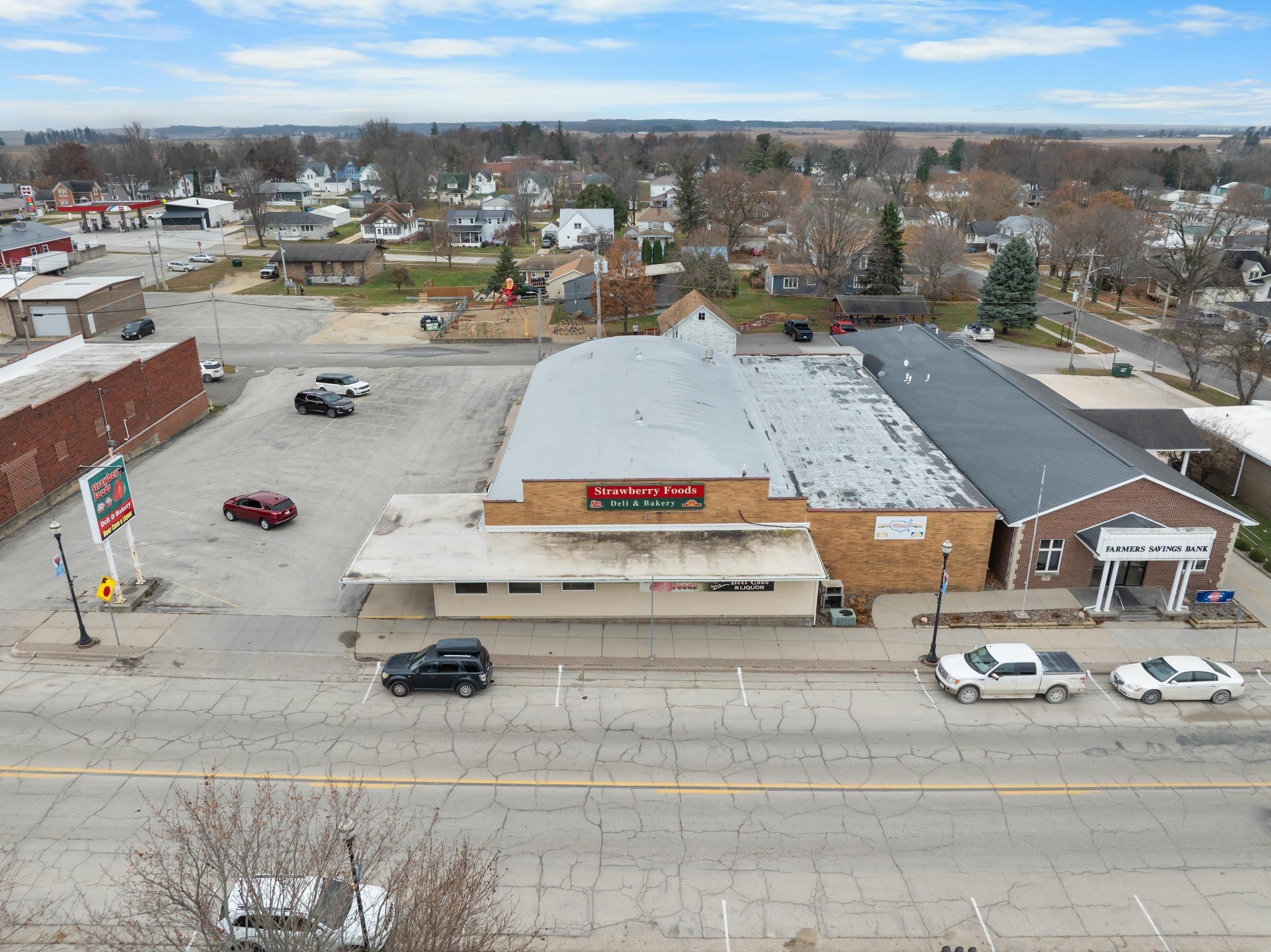 Strawberry Point, Iowa 52076, United States, ,Commercial,Active,249000