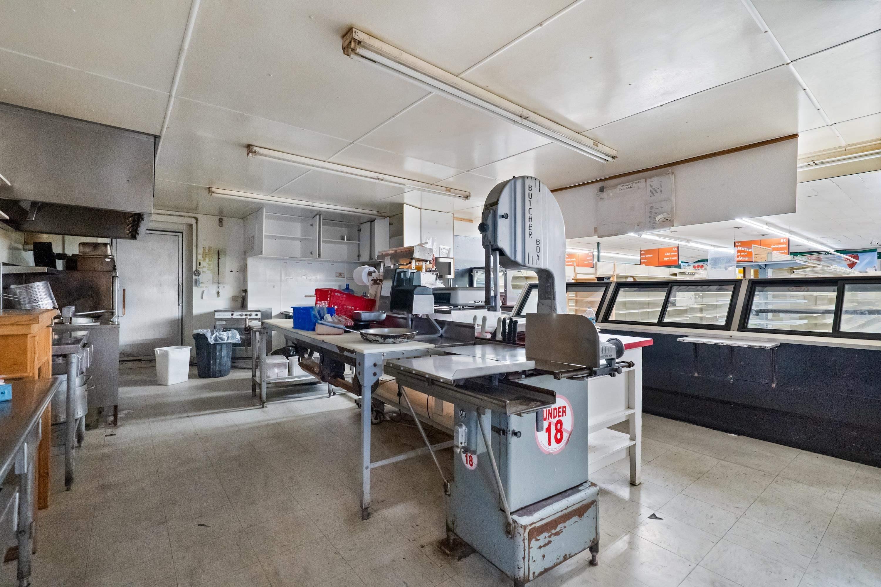 Strawberry Point, Iowa 52076, United States, ,Commercial,Active,249000