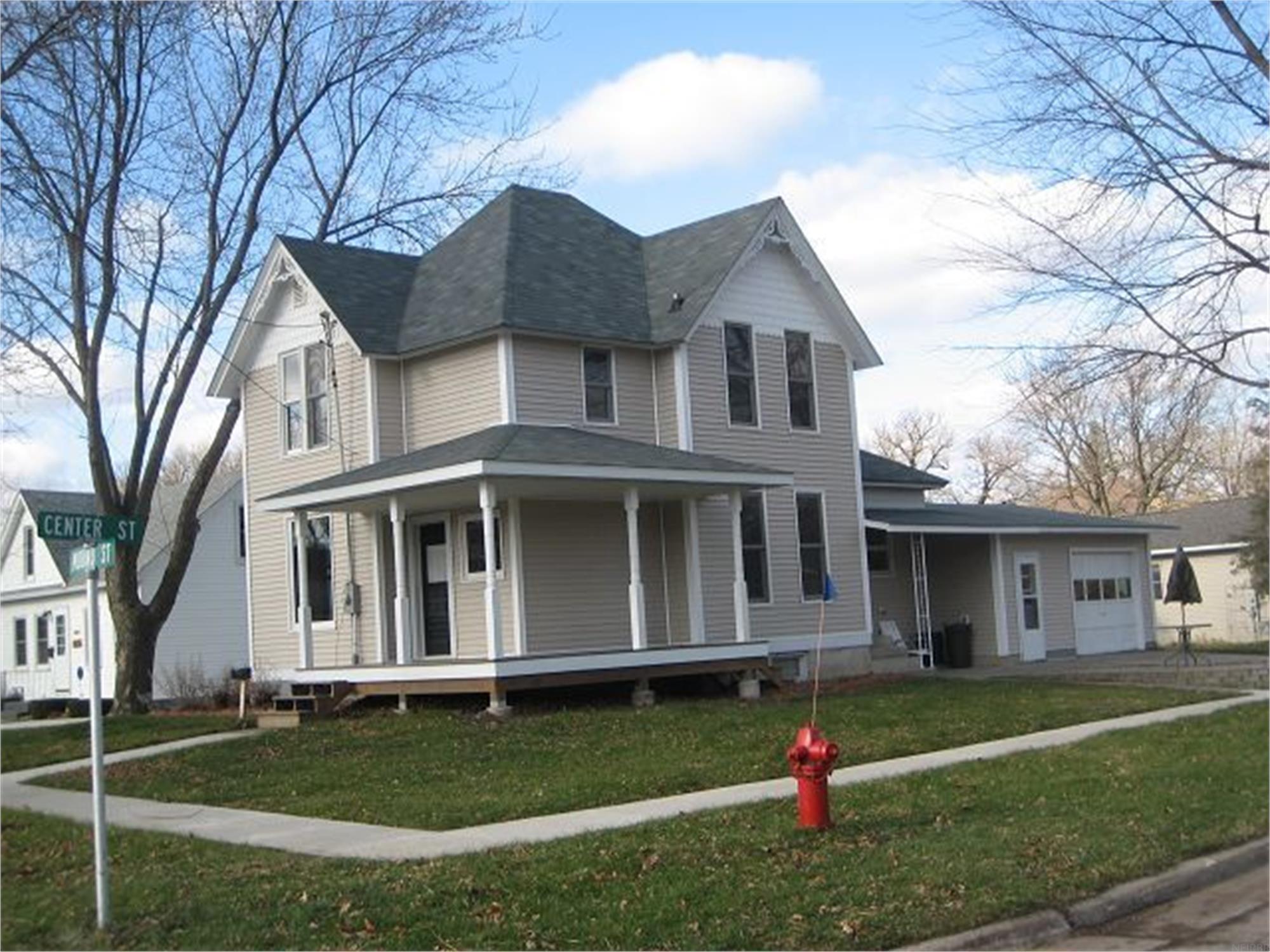 402 Mound Street
