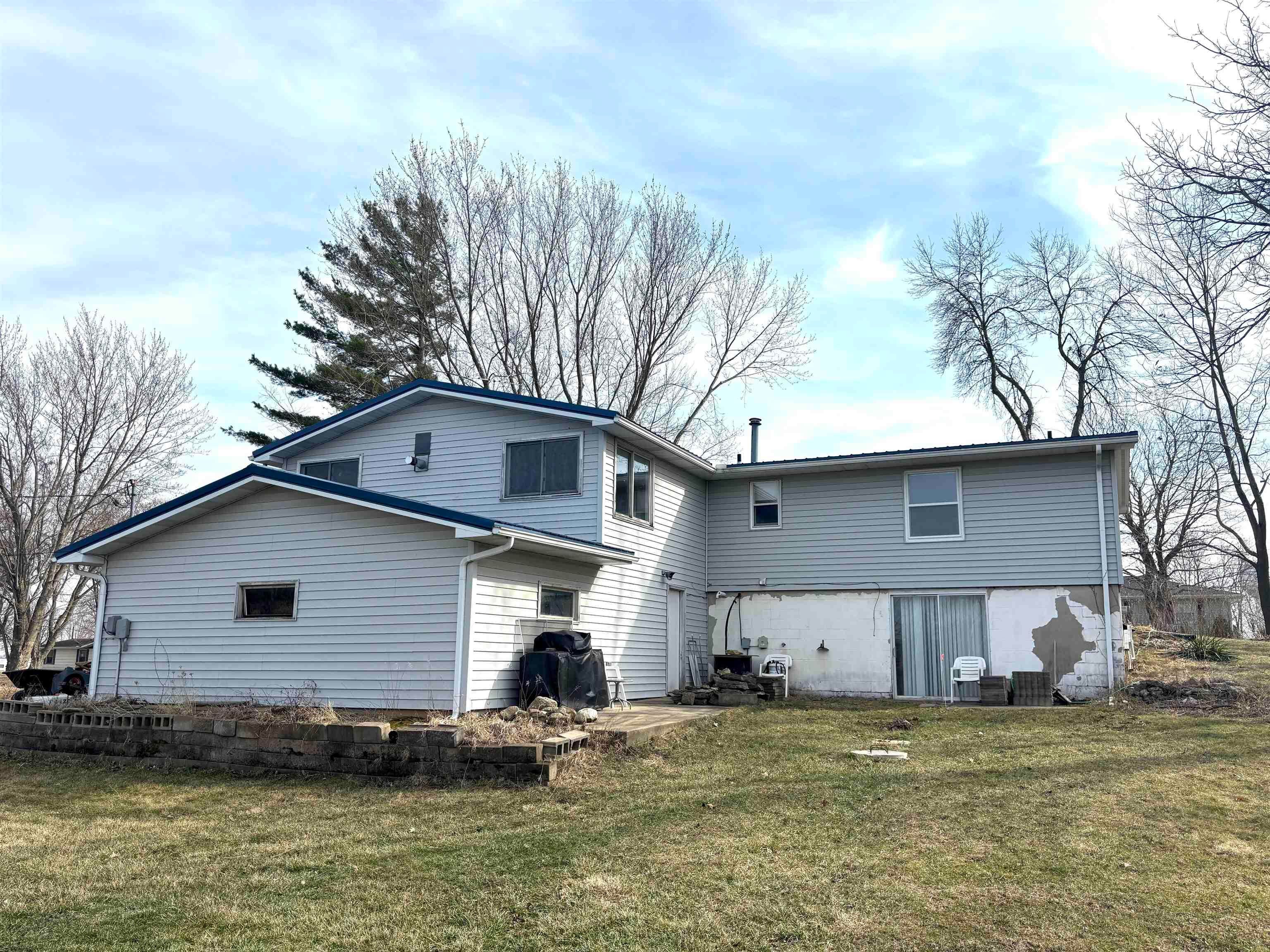 111 Skyline Drive - Photo 3