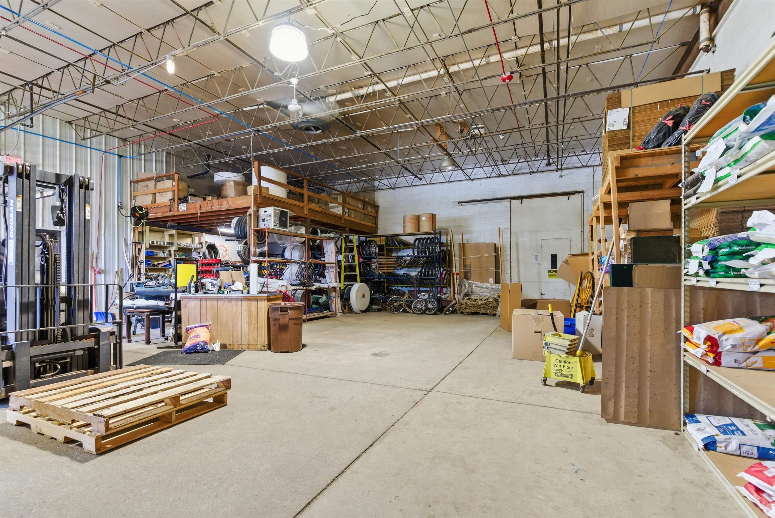 Waterloo, Iowa 50703, United States, ,Commercial,Active,245385