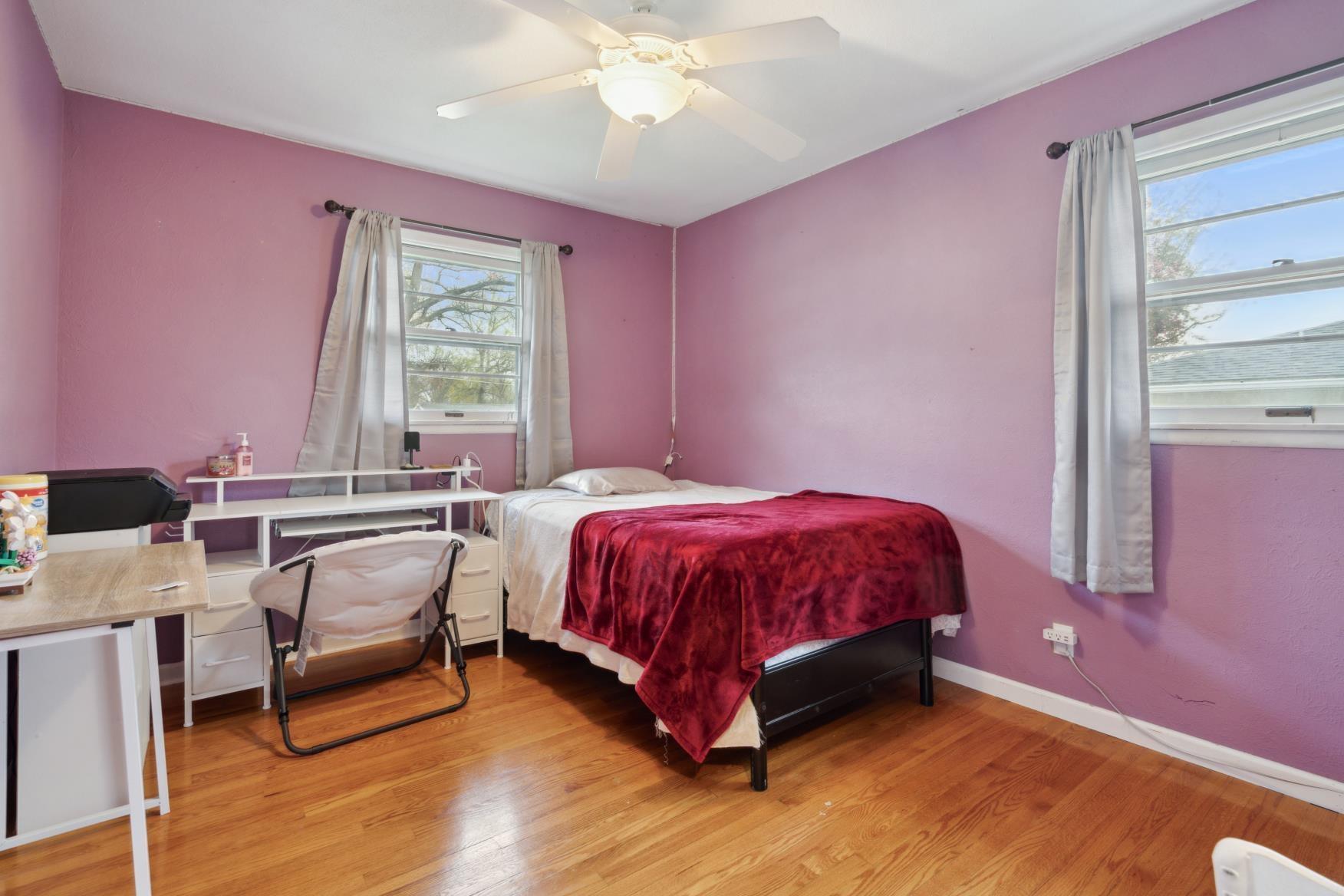 Cedar Rapids, Iowa 52405, United States, 3 Bedrooms Bedrooms, ,2 BathroomsBathrooms,Residential,Pending,115652