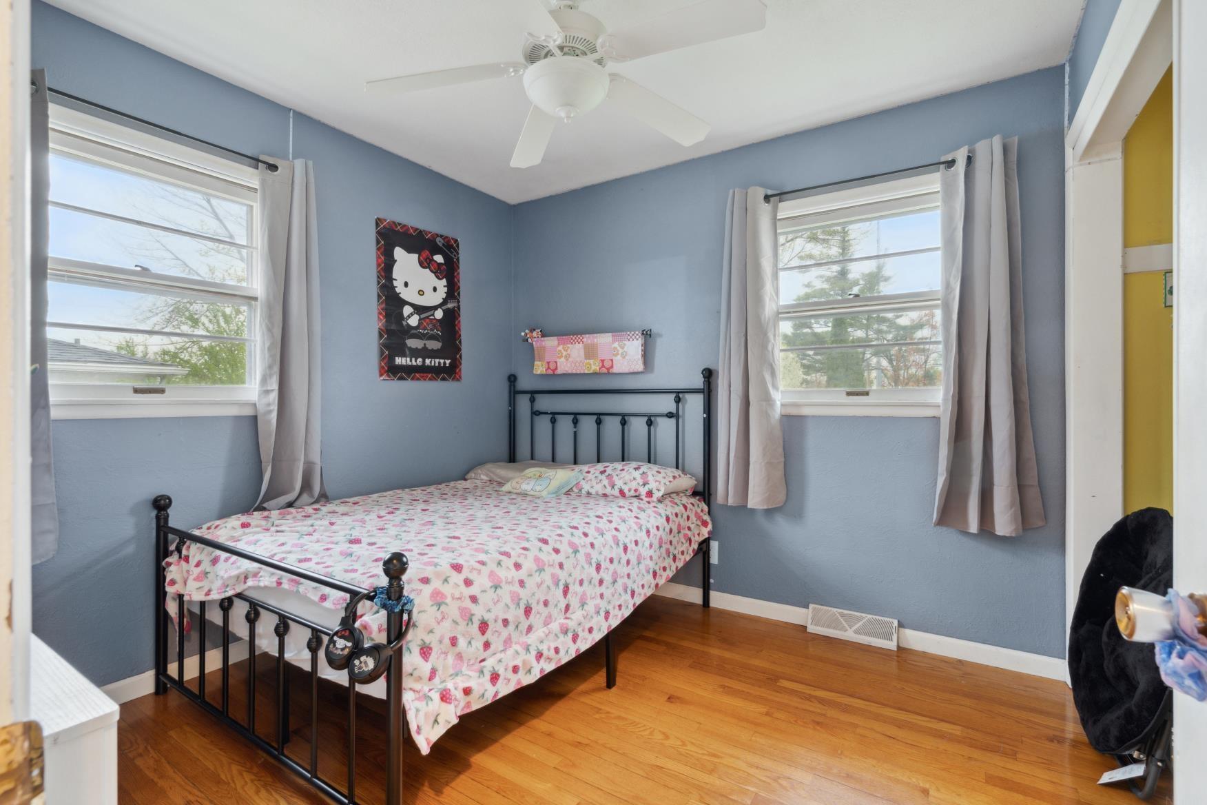 Cedar Rapids, Iowa 52405, United States, 3 Bedrooms Bedrooms, ,2 BathroomsBathrooms,Residential,Pending,115652