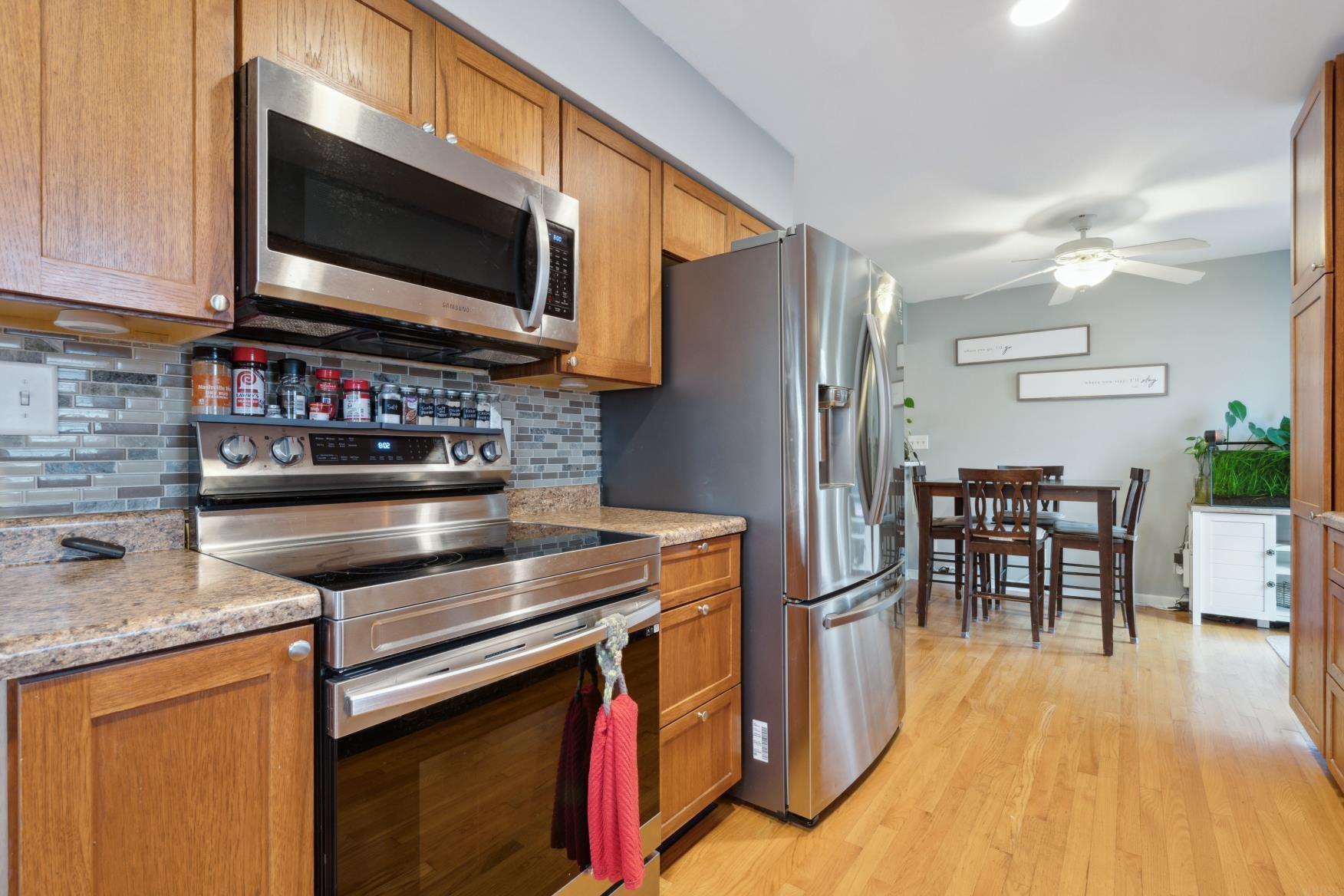 Cedar Rapids, Iowa 52405, United States, 3 Bedrooms Bedrooms, ,2 BathroomsBathrooms,Residential,Pending,115652