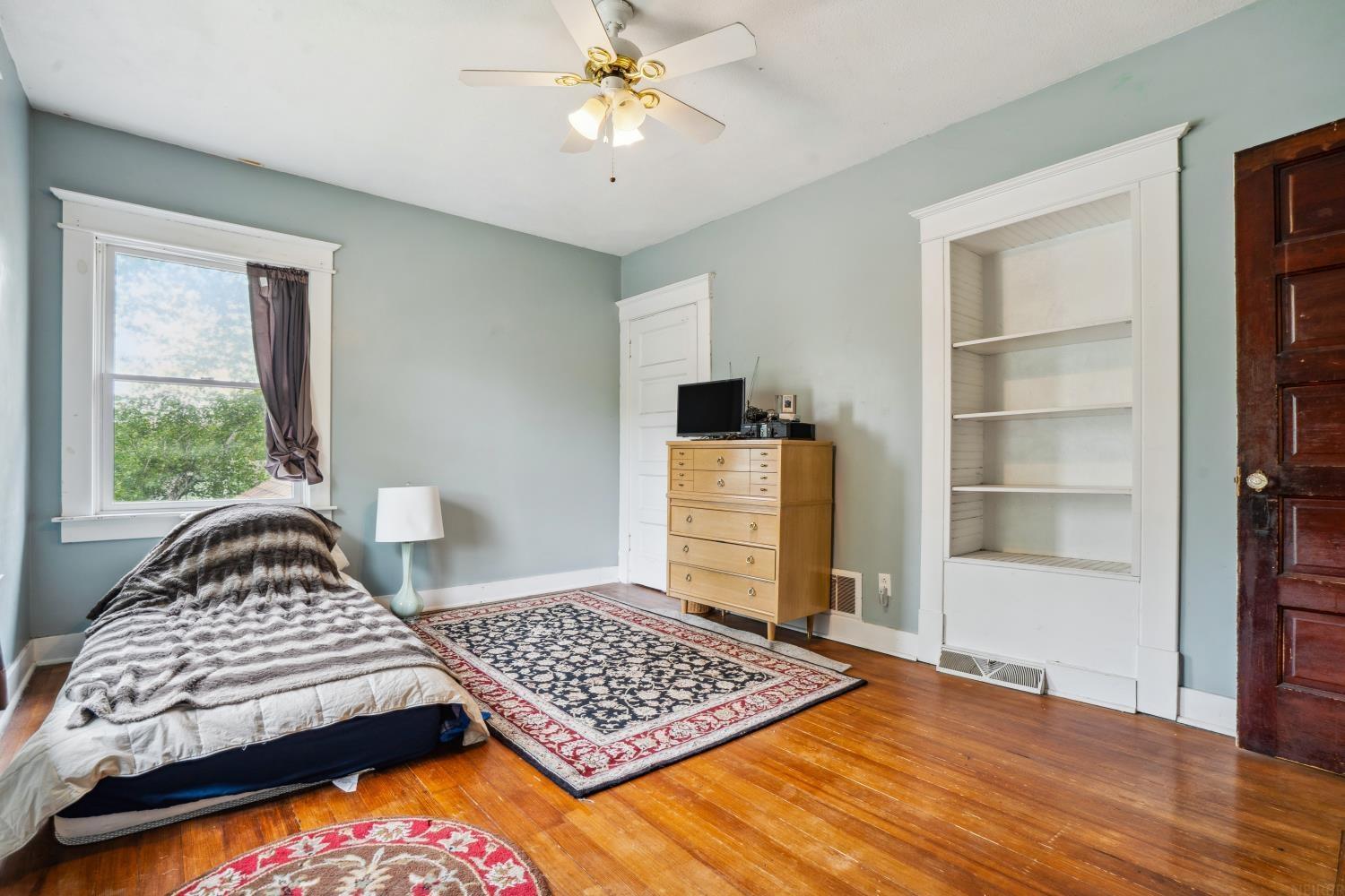 Oelwein, Iowa 50662, United States, 3 Bedrooms Bedrooms, ,2 BathroomsBathrooms,Residential,Pending,138670