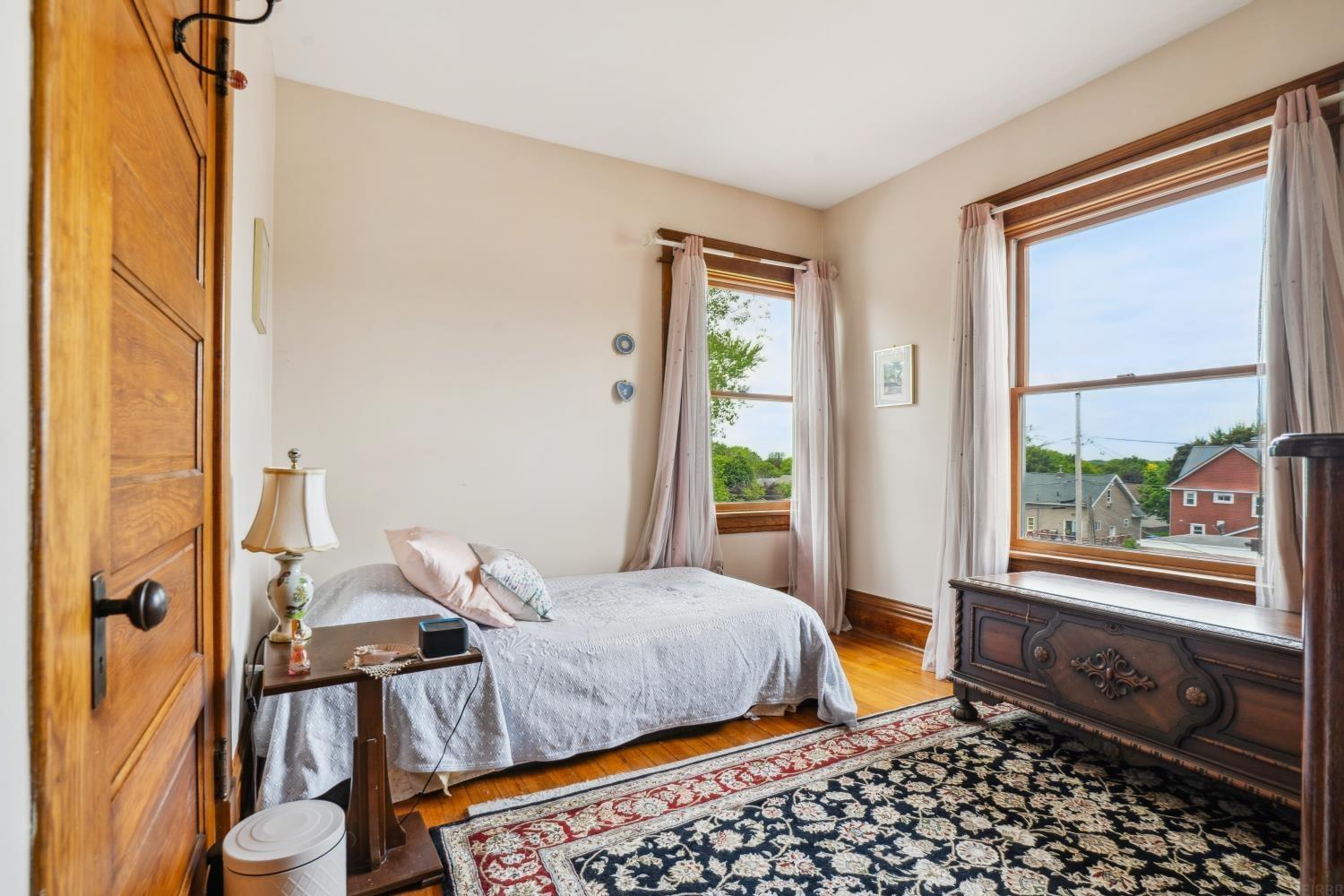 Oelwein, Iowa 50662, United States, 3 Bedrooms Bedrooms, ,2 BathroomsBathrooms,Residential,Pending,138670