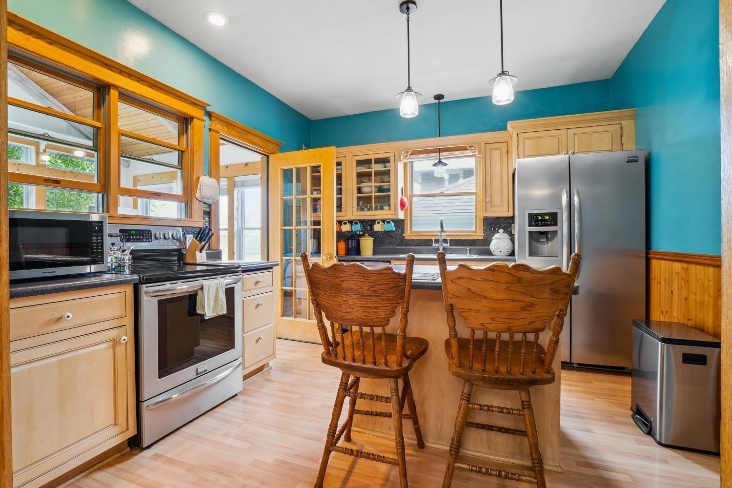 Oelwein, Iowa 50662, United States, 3 Bedrooms Bedrooms, ,2 BathroomsBathrooms,Residential,Pending,138670