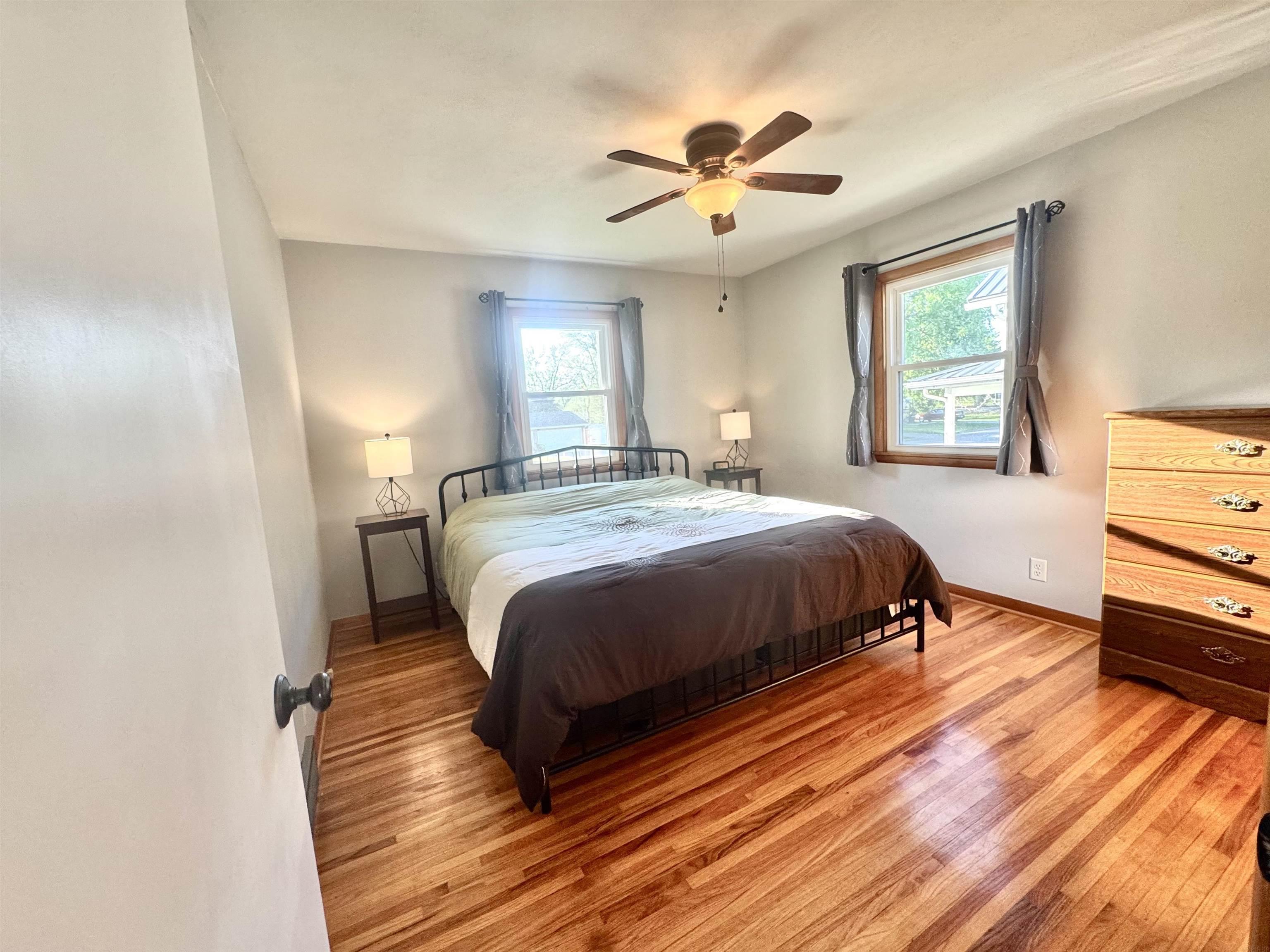 Laporte City, Iowa 50651, United States, 3 Bedrooms Bedrooms, ,2 BathroomsBathrooms,Residential,Pending,127801