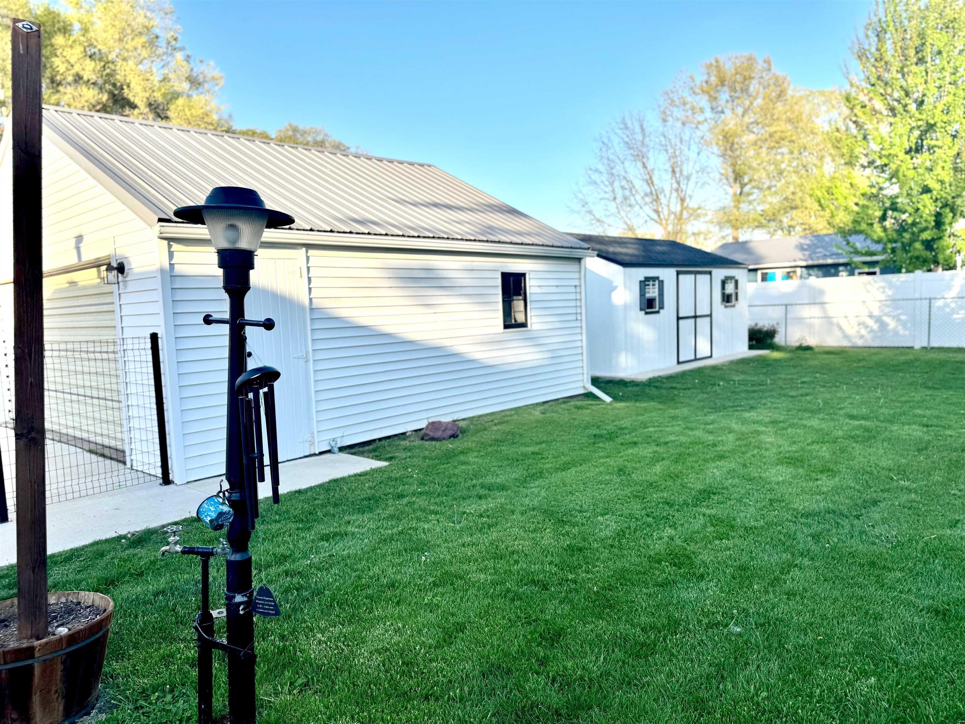 Laporte City, Iowa 50651, United States, 3 Bedrooms Bedrooms, ,2 BathroomsBathrooms,Residential,Pending,127801