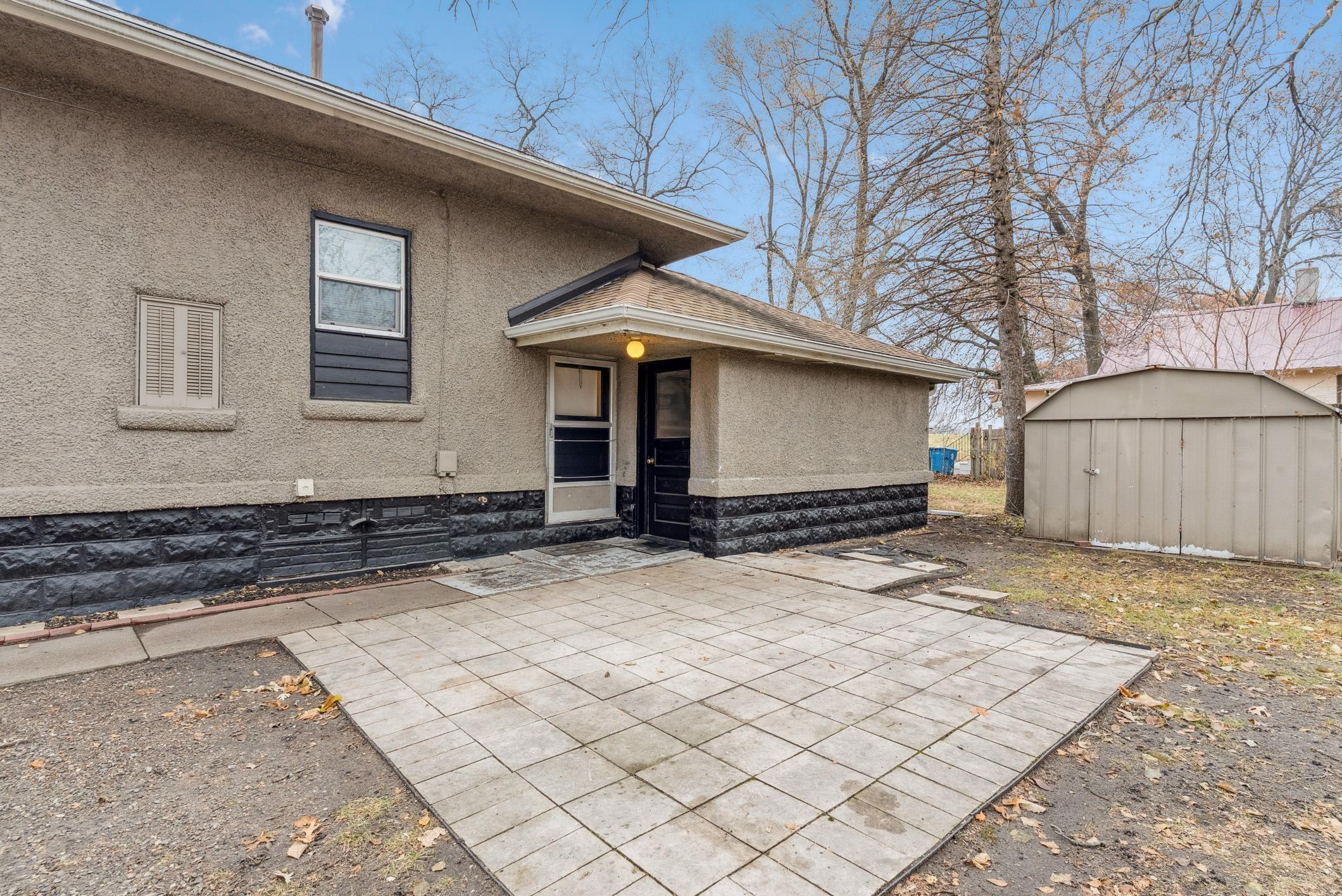 Waterloo, Iowa 50703, United States, 2 Bedrooms Bedrooms, ,1 BathroomBathrooms,Residential,Active,247048