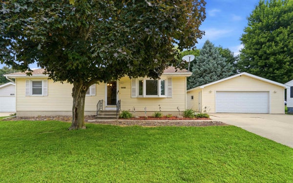 1418 2ND ST SW, INDEPENDENCE, IA 50644 - Image b9d1bf9bec4ee8e2f7e7f07c816d8d8c/1796946983