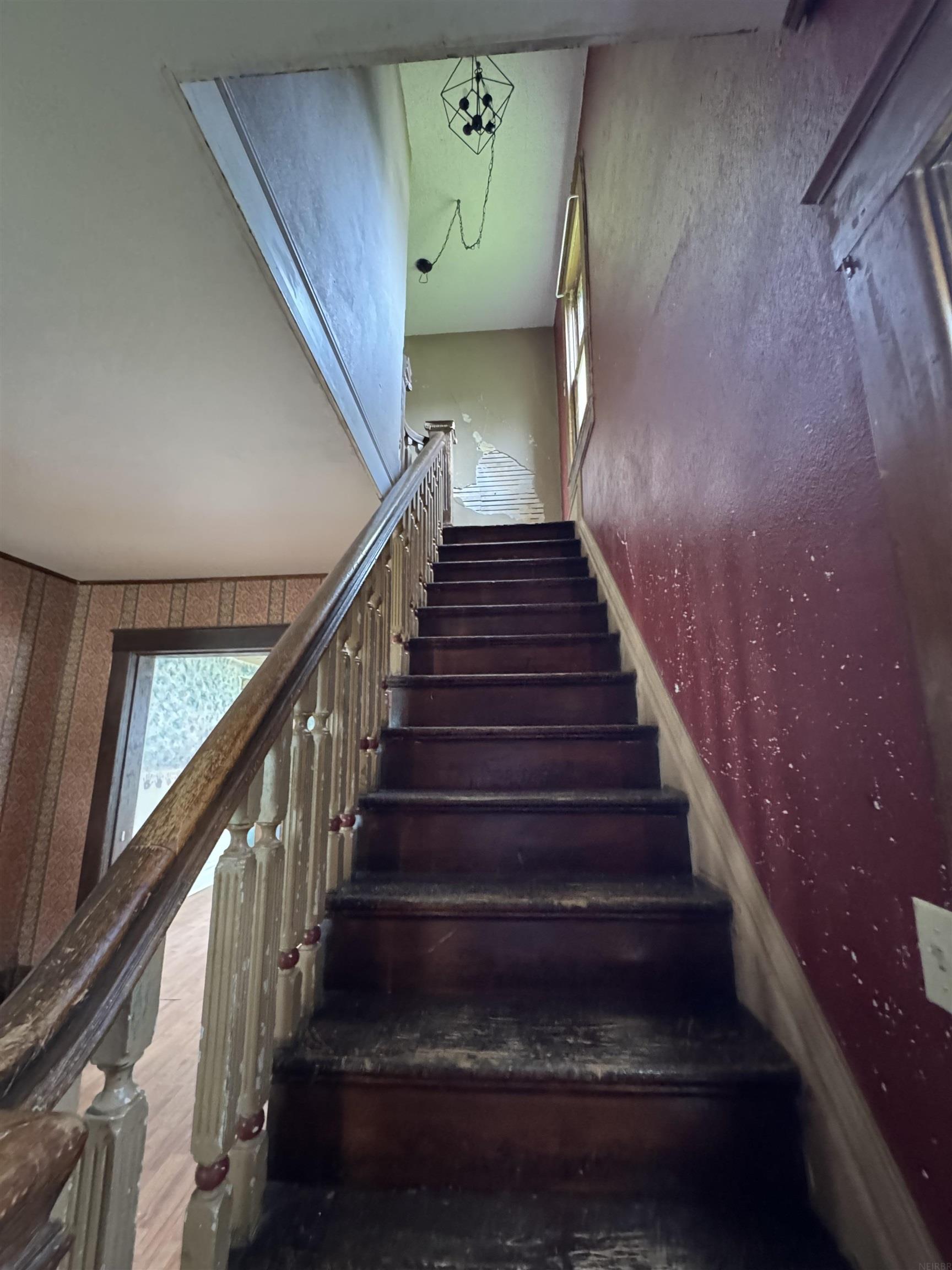 Laporte City, Iowa 50651, United States, 3 Bedrooms Bedrooms, ,3 BathroomsBathrooms,Residential,Active,154961