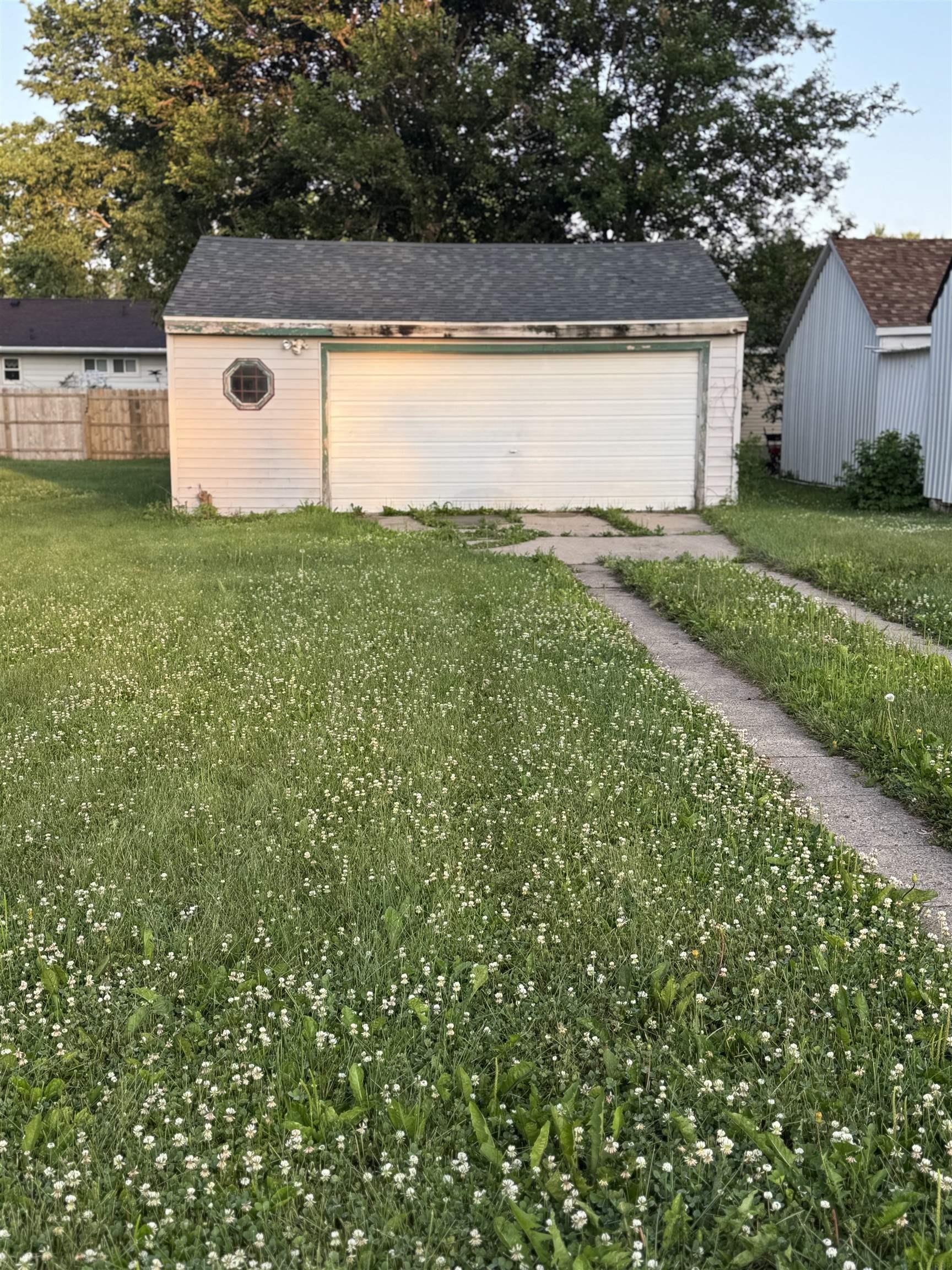 Laporte City, Iowa 50651, United States, 3 Bedrooms Bedrooms, ,3 BathroomsBathrooms,Residential,Active,154961