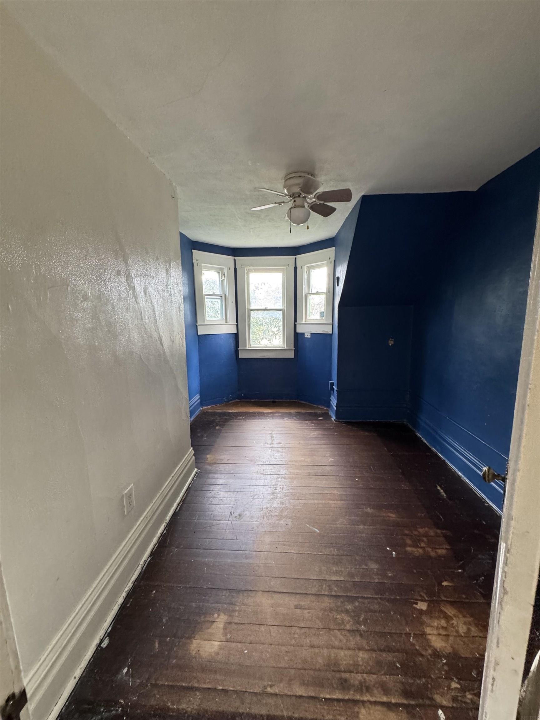 Laporte City, Iowa 50651, United States, 3 Bedrooms Bedrooms, ,3 BathroomsBathrooms,Residential,Active,154961