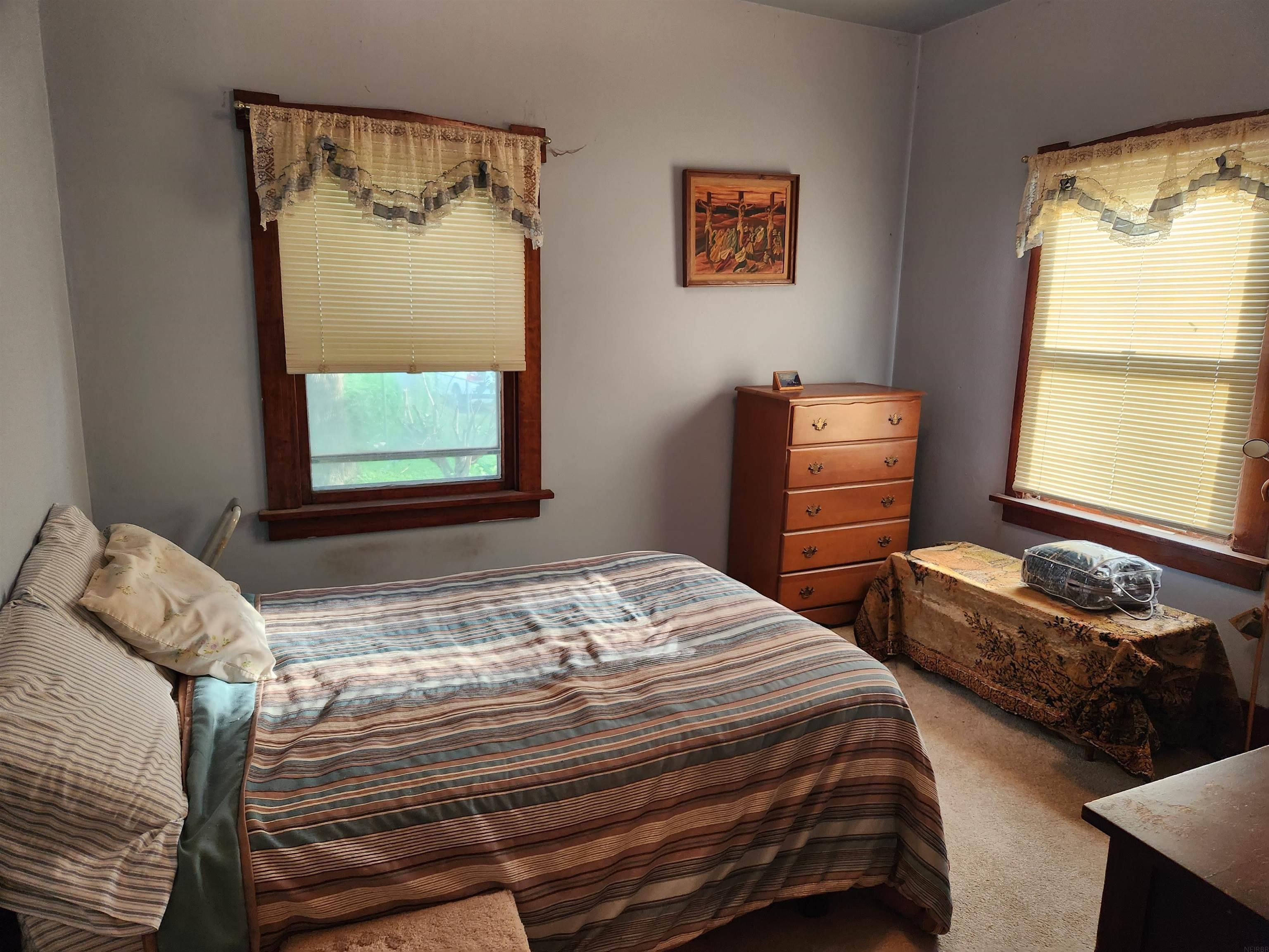 Waterloo, Iowa 50701, United States, 3 Bedrooms Bedrooms, ,1 BathroomBathrooms,Residential,Pending,185830