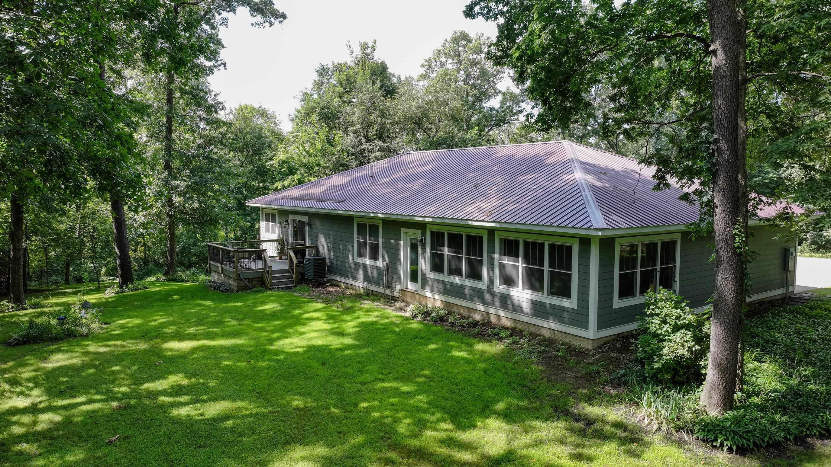 Laporte City, Iowa 50651, United States, 3 Bedrooms Bedrooms, ,2 BathroomsBathrooms,Residential,Active,199580