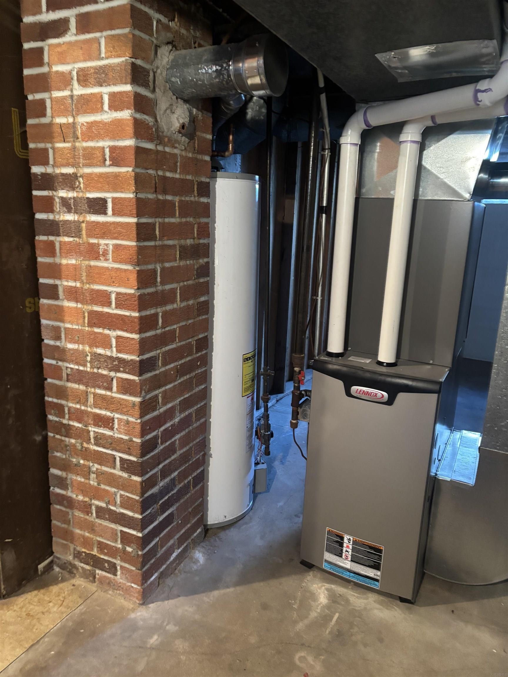 Waterloo, Iowa 50702, United States, 3 Bedrooms Bedrooms, ,1 BathroomBathrooms,Residential,Active,233287