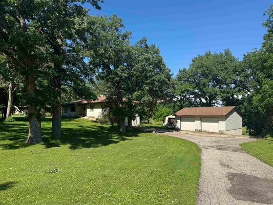 1826 CEDAR VIEW RD, CHARLES CITY, IA 50616 - Image c3cfc0ff5cbab9239d7dfbebbf469ef8/3329269347
