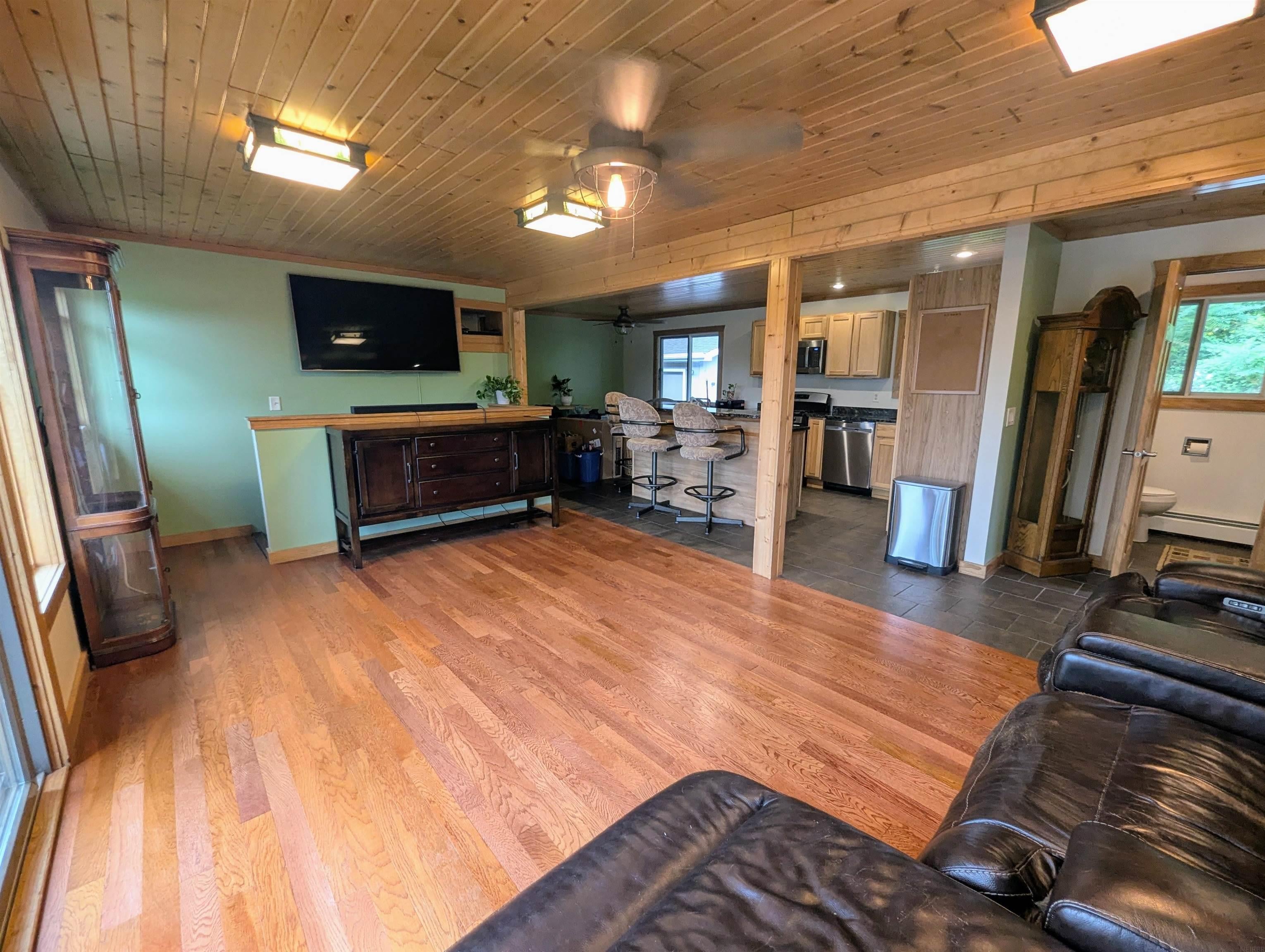 2266 26 Highway 3 - Photo 4