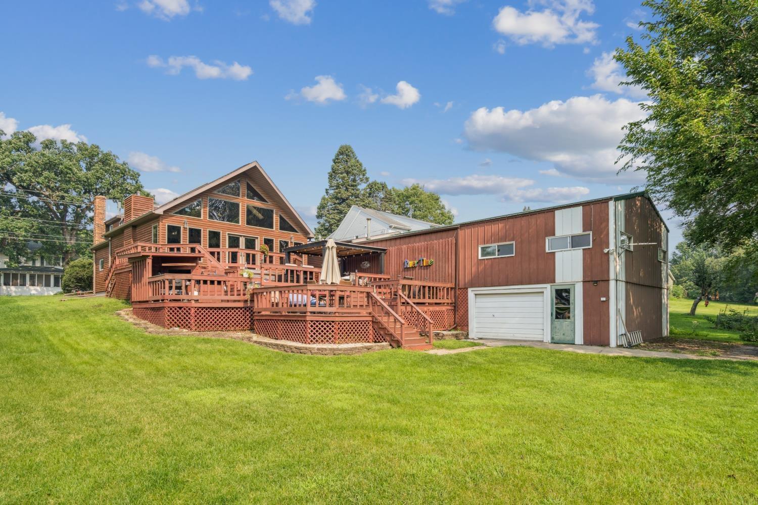 Independence, Iowa 50644, United States, 4 Bedrooms Bedrooms, ,2 BathroomsBathrooms,Residential,Active,183078